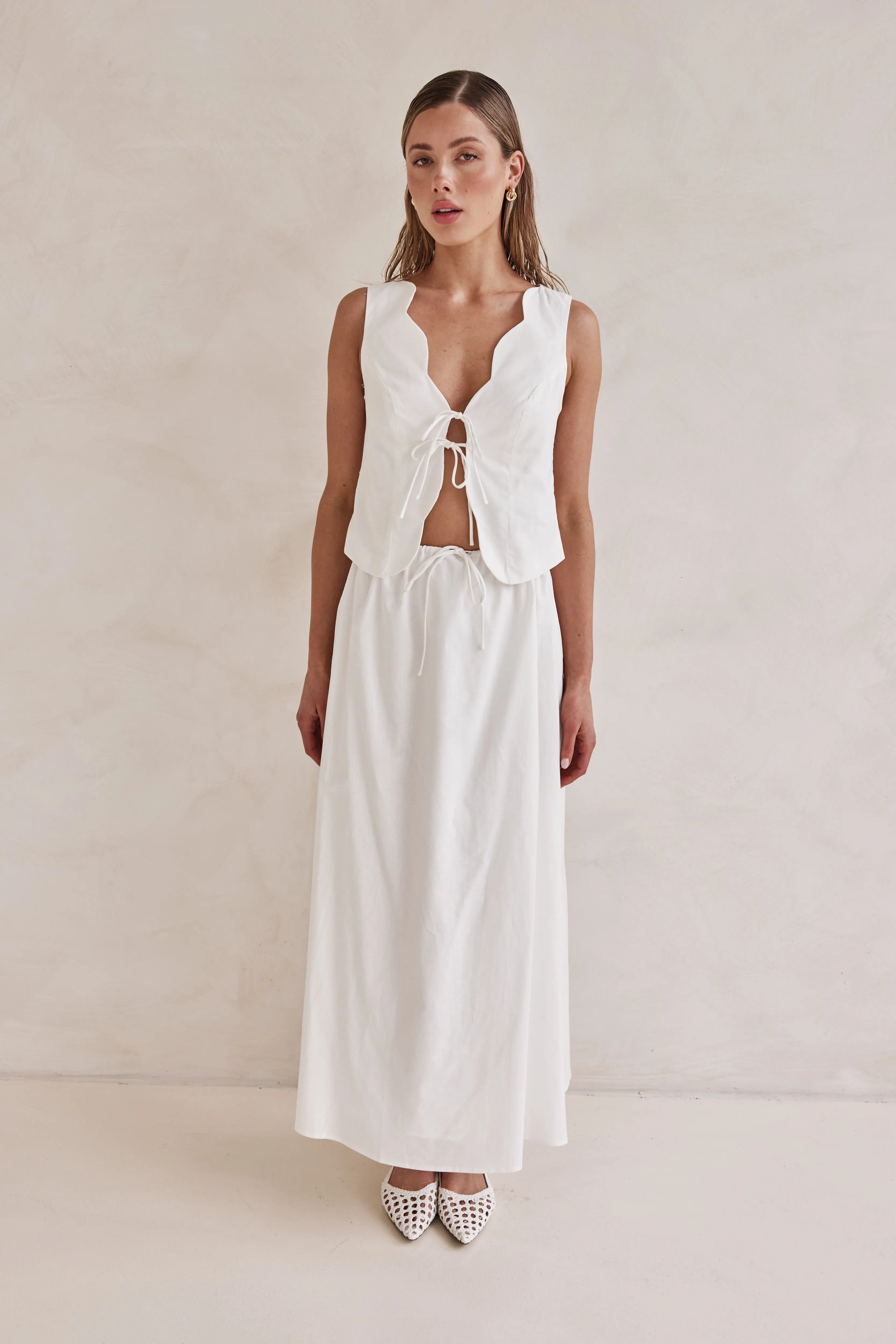 Astra Set (White) sold by Runway Scout product image thumbnail 4