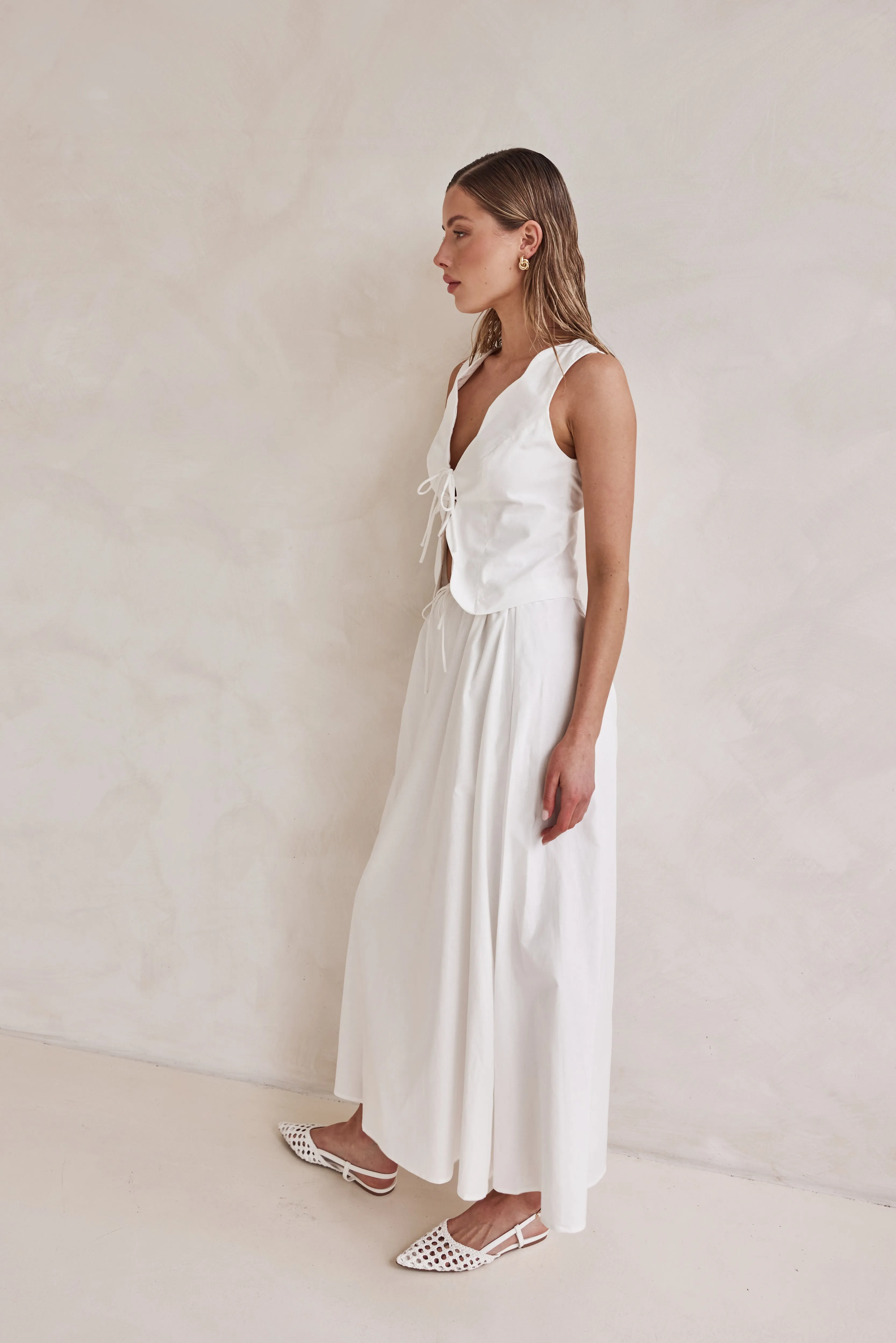 Astra Set (White) sold by Runway Scout product image thumbnail 5