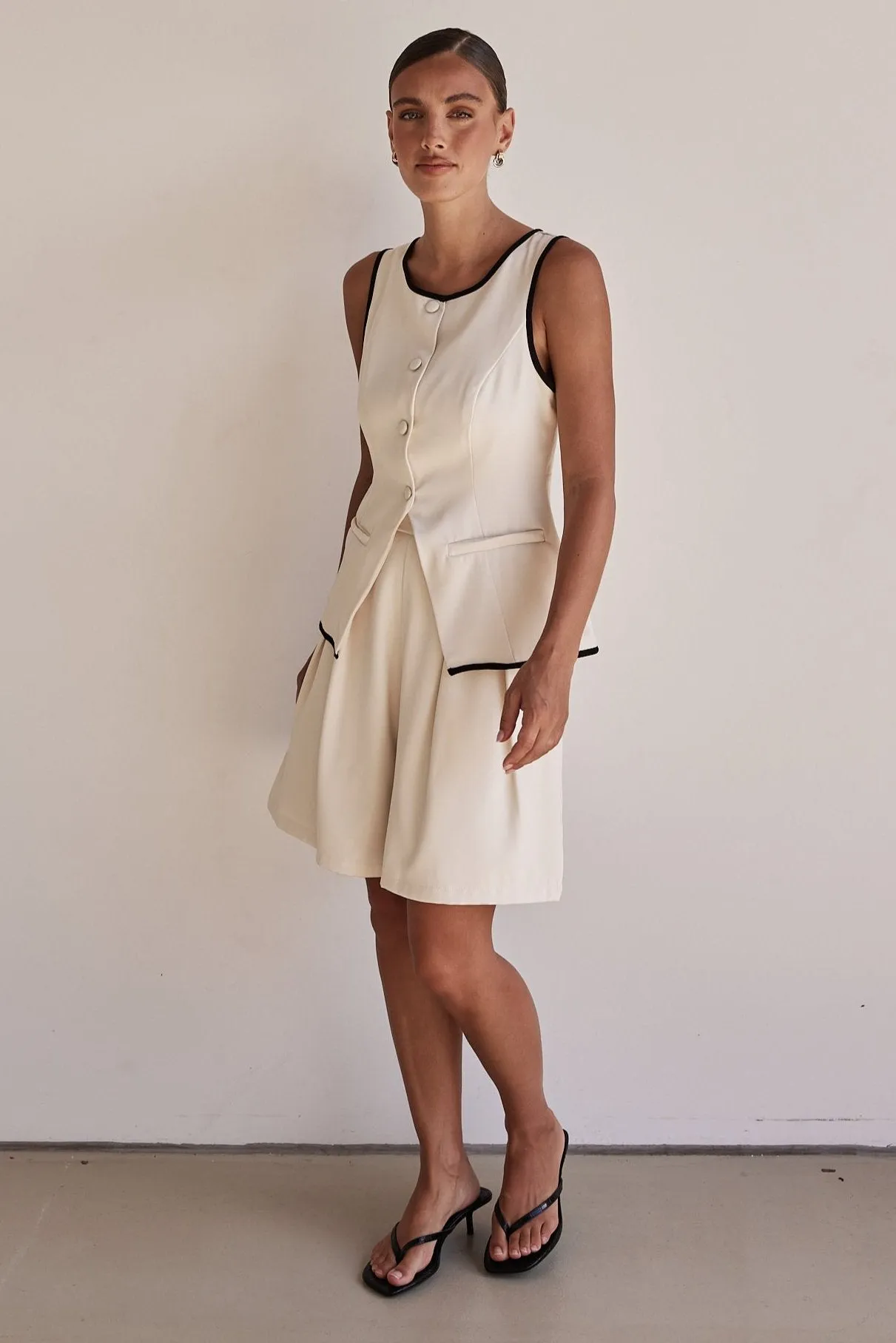 Leila Vest (Beige) sold by Runway Scout product image thumbnail 3