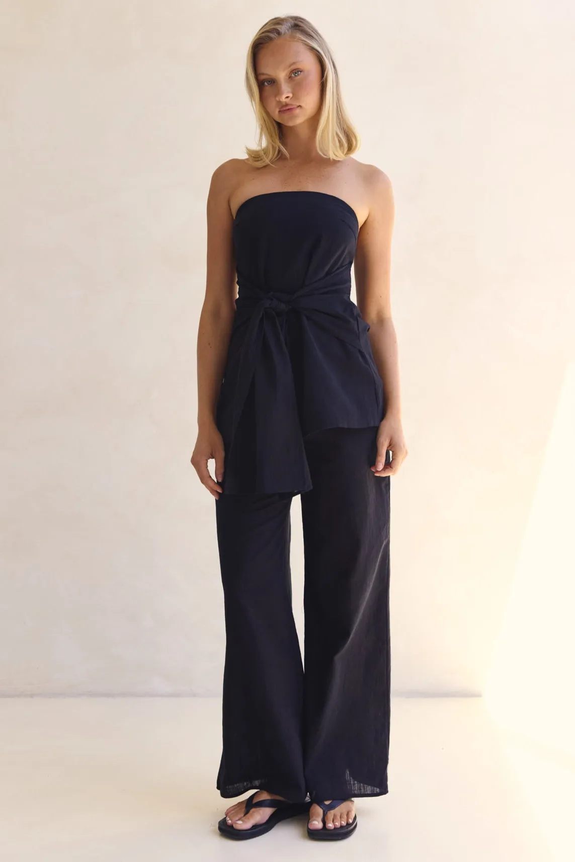 Taylor Set (Black) sold by Runway Scout product image thumbnail 3