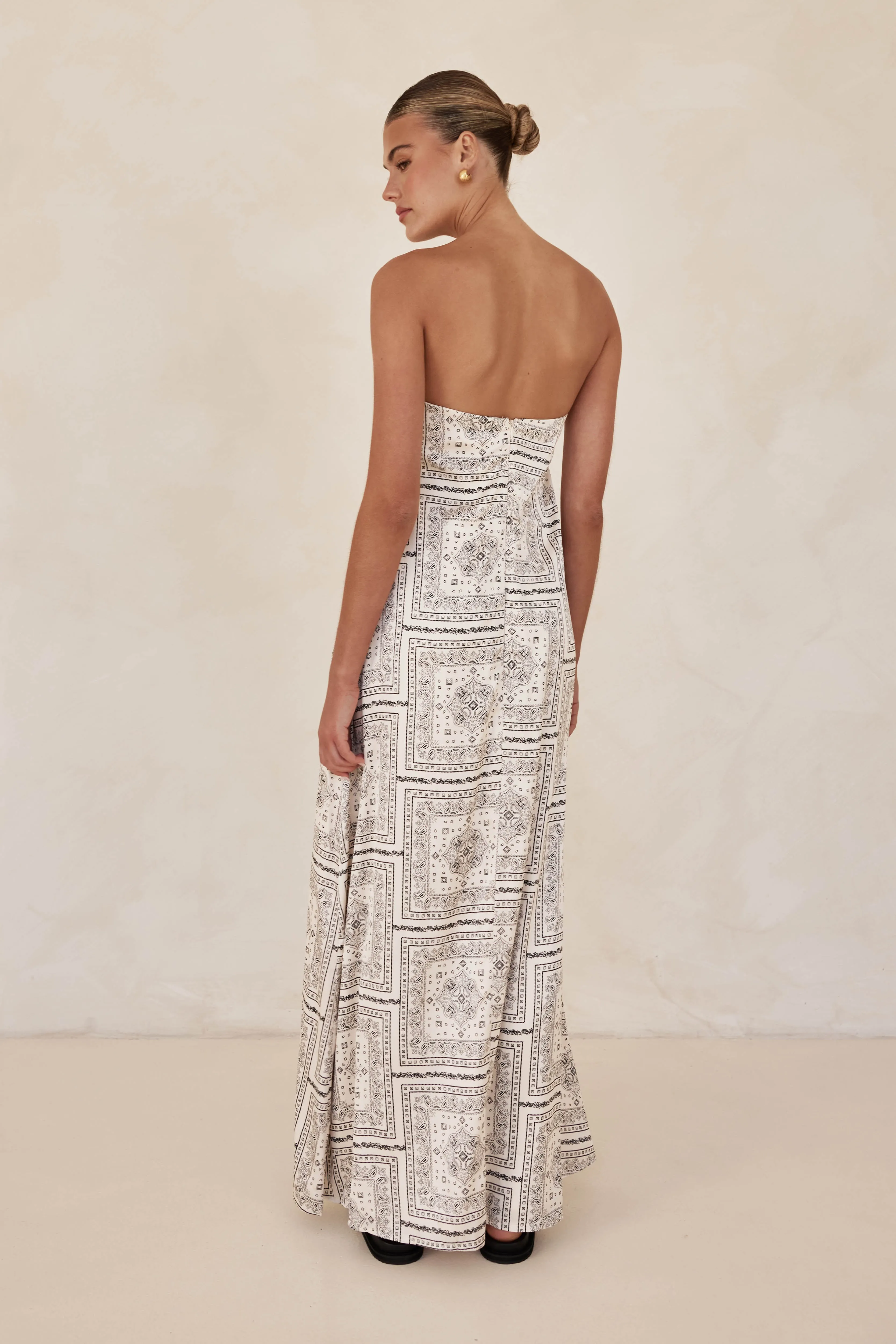 Nicole Maxi Dress (Black) sold by Runway Scout product image thumbnail 5