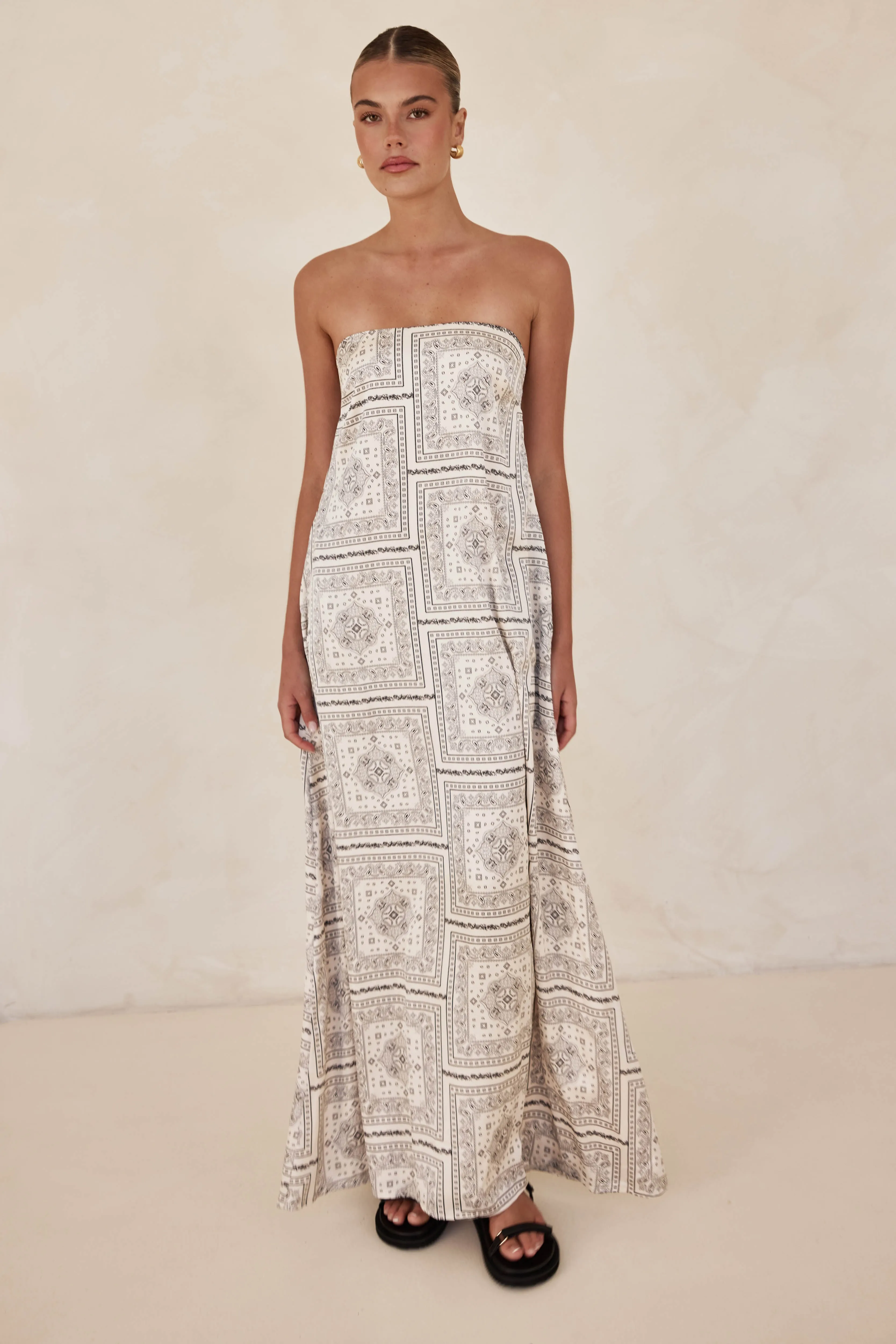 Nicole Maxi Dress (Black) sold by Runway Scout product image thumbnail 2