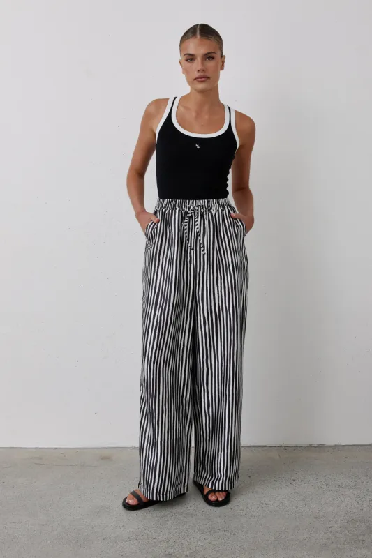 Ziva Pant (Black) sold by Runway Scout