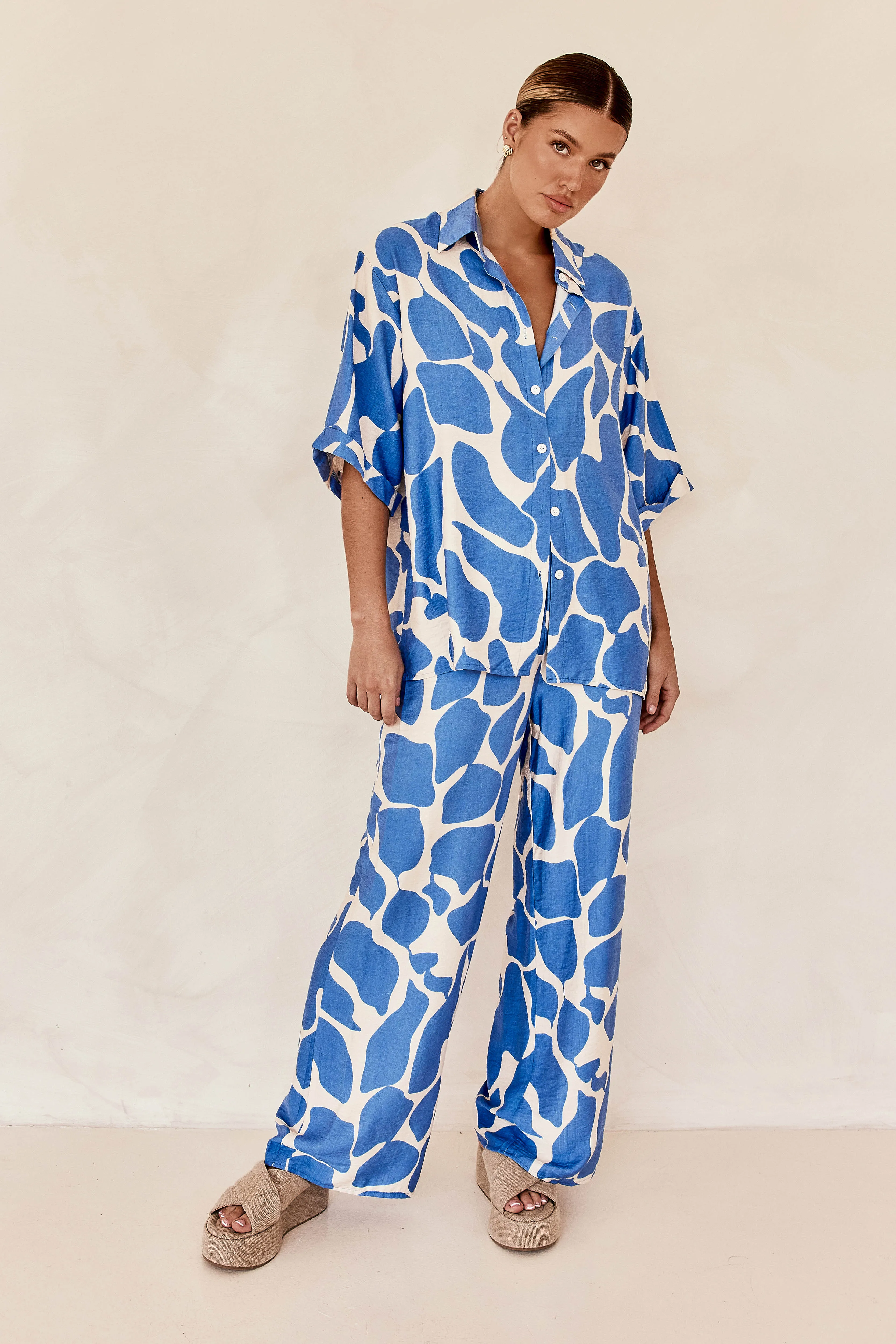 Hallie Set (Blue) sold by Runway Scout product image thumbnail 5