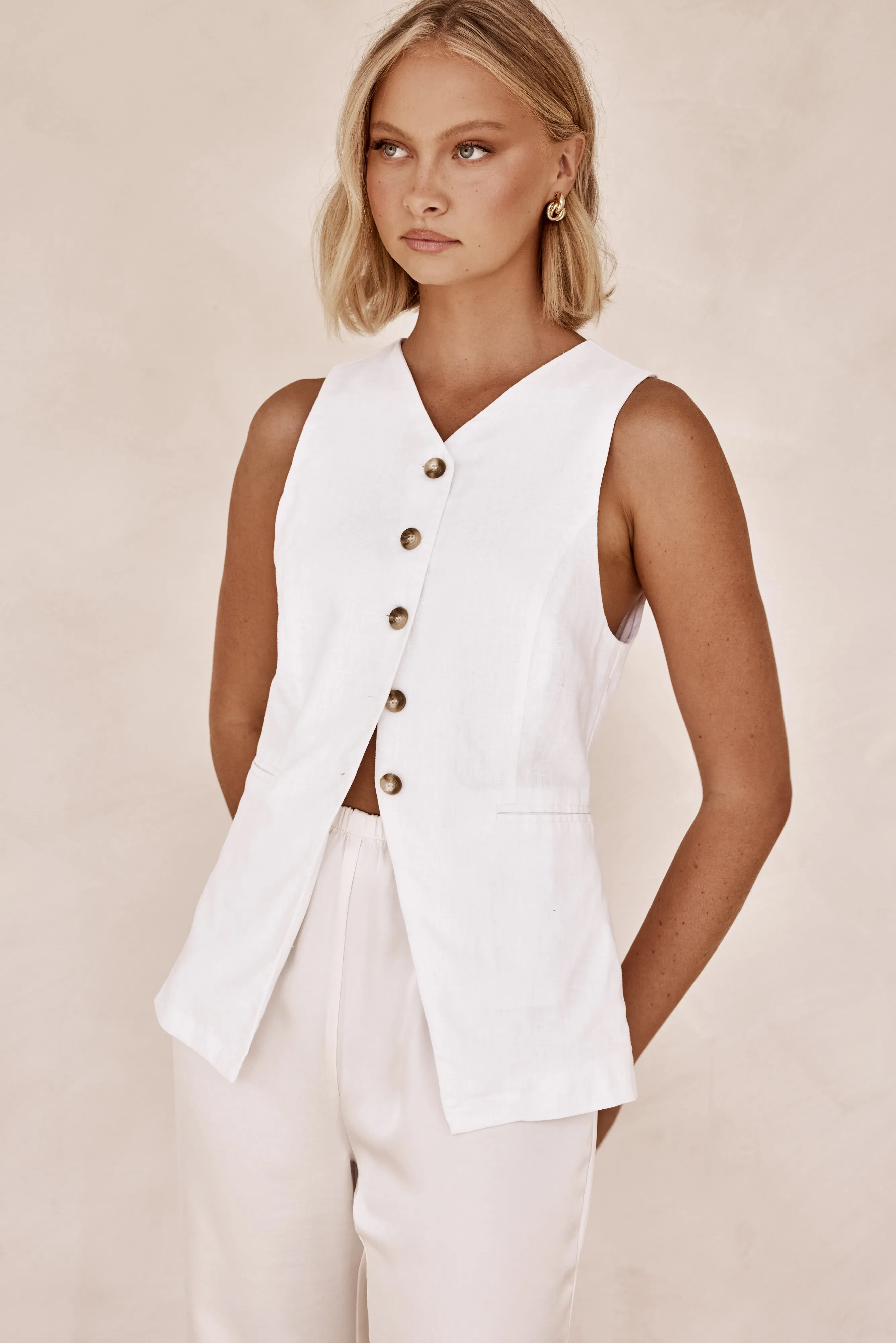 Madden Vest (White) sold by Runway Scout