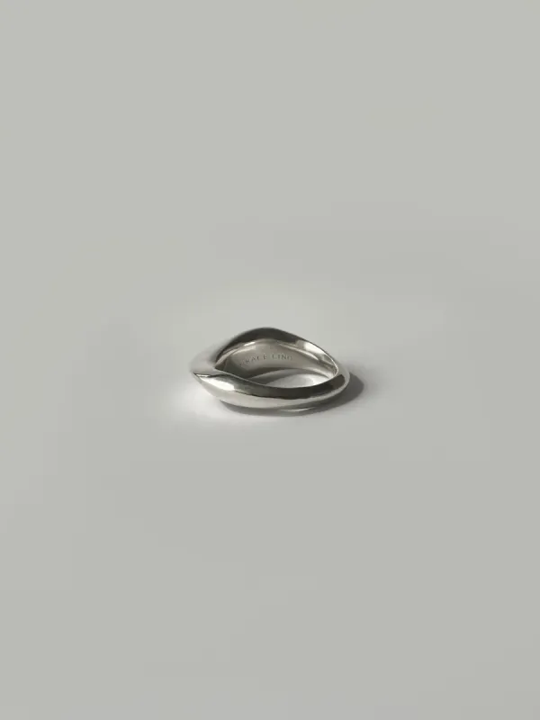 BIOMORPHIC RING IN SILVER sold by GRACE LING