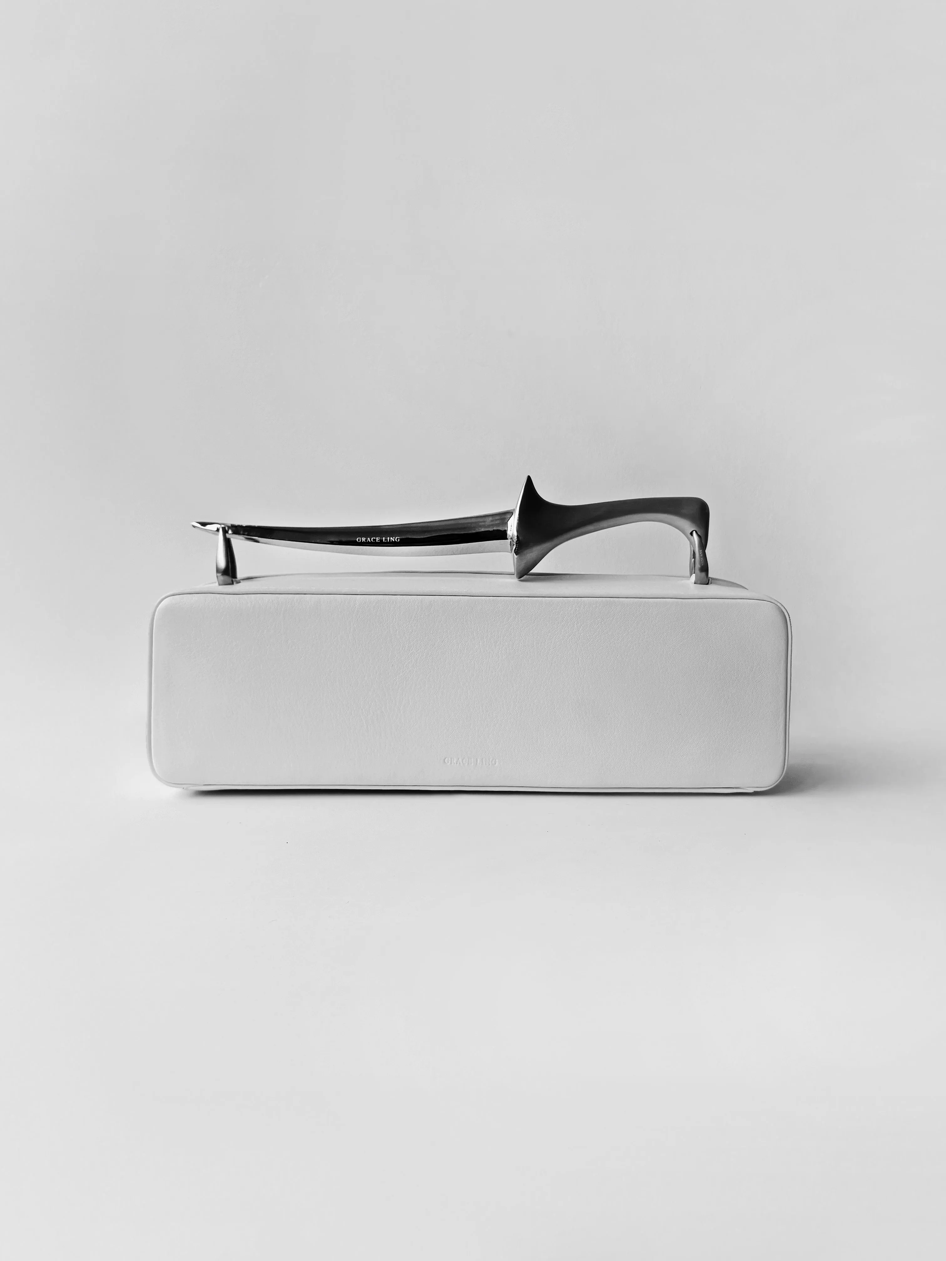 (SS26 PRE-ORDER) KNIFE BAG - WHITE sold by GRACE LING