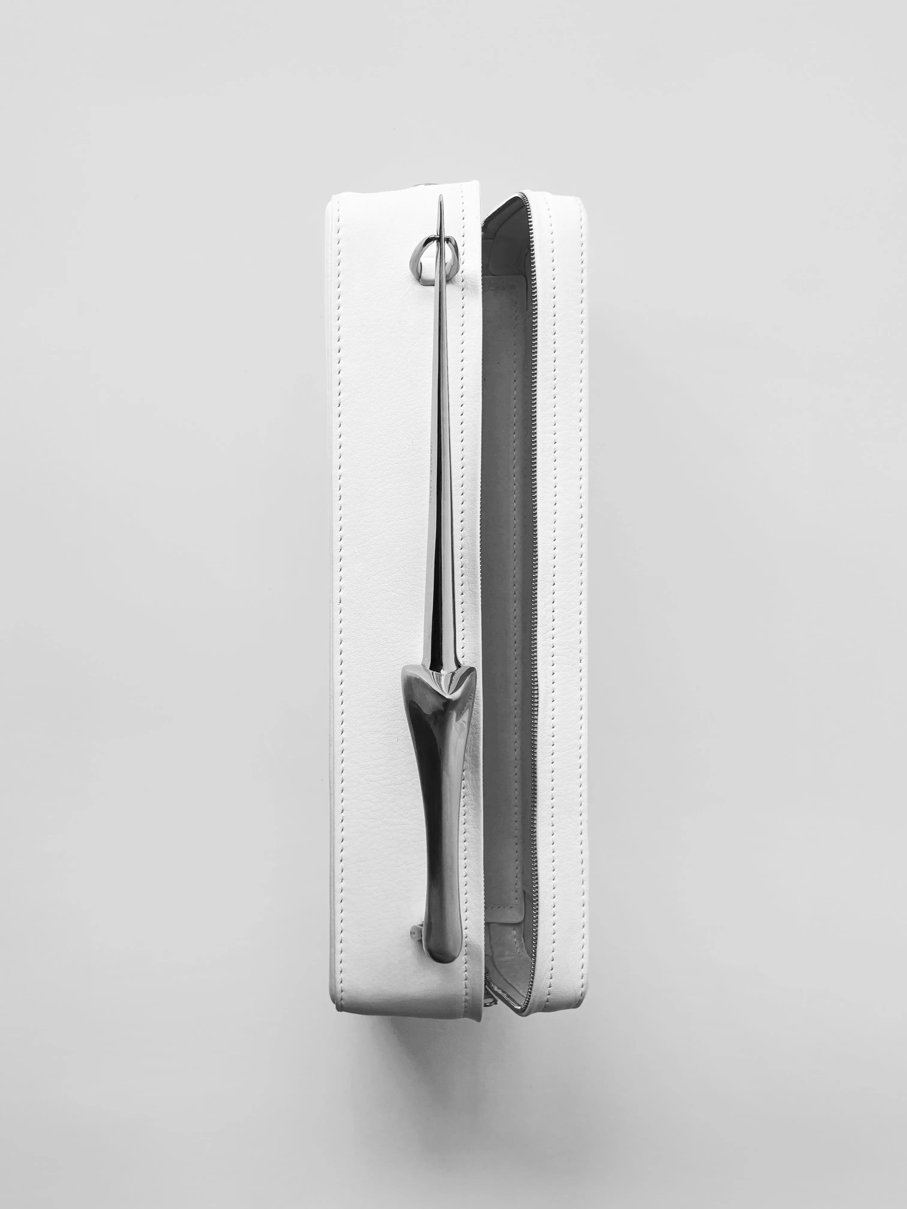 (SS26 PRE-ORDER) KNIFE BAG - WHITE sold by GRACE LING product image thumbnail 4