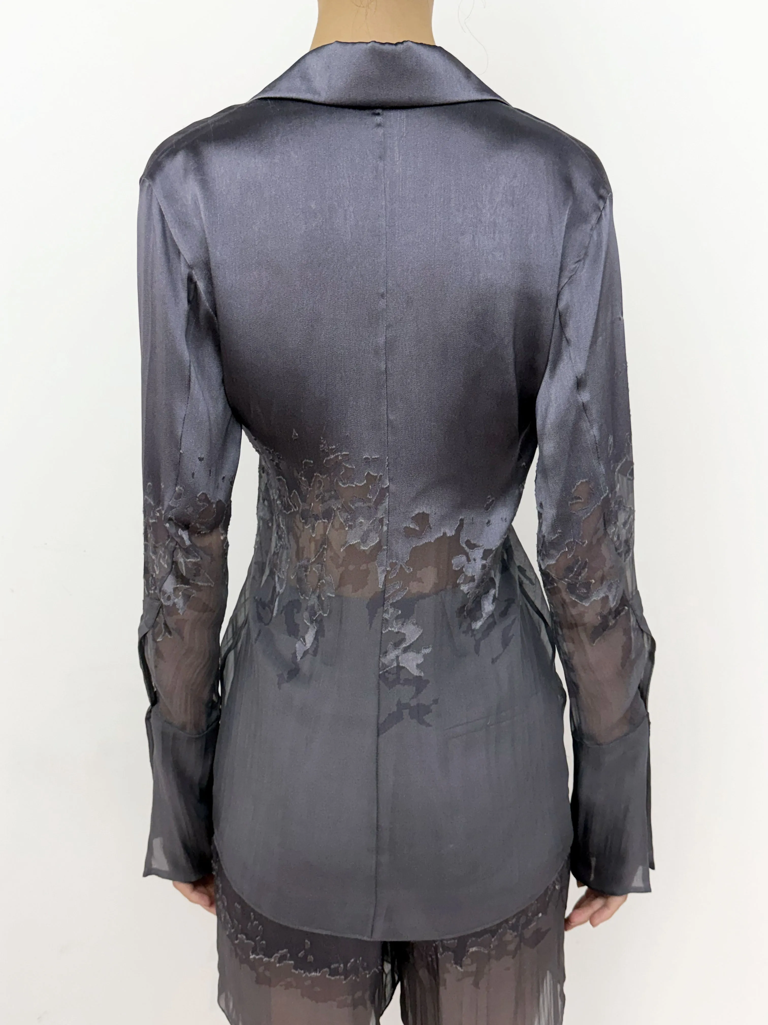 (SS26 PRE-ORDER) FOLIAGE TAILORED SHIRT - DARK GREY sold by GRACE LING product image thumbnail 4