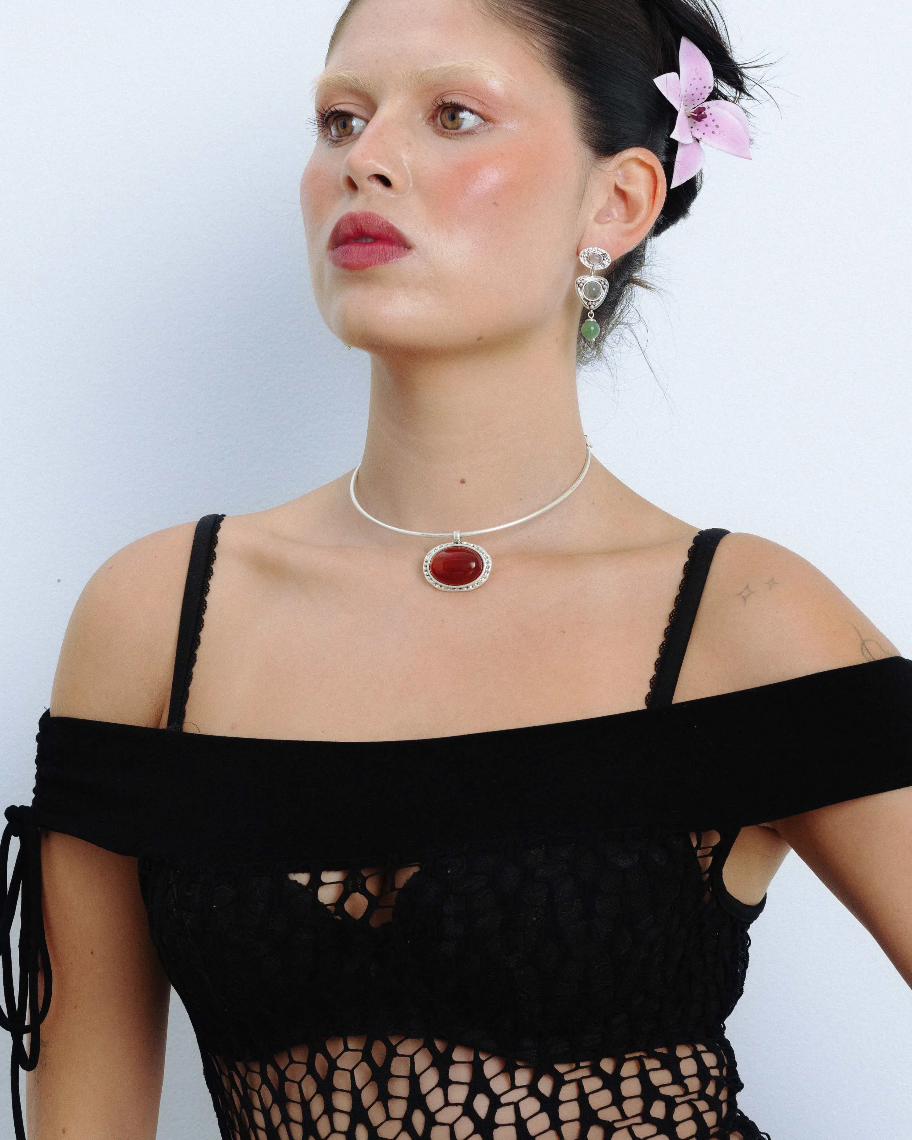 Venus Collar Necklace sold by En Route Jewelry product image thumbnail 2