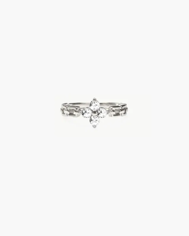 Lucky Clover Ring in Silver made by En Route Jewelry