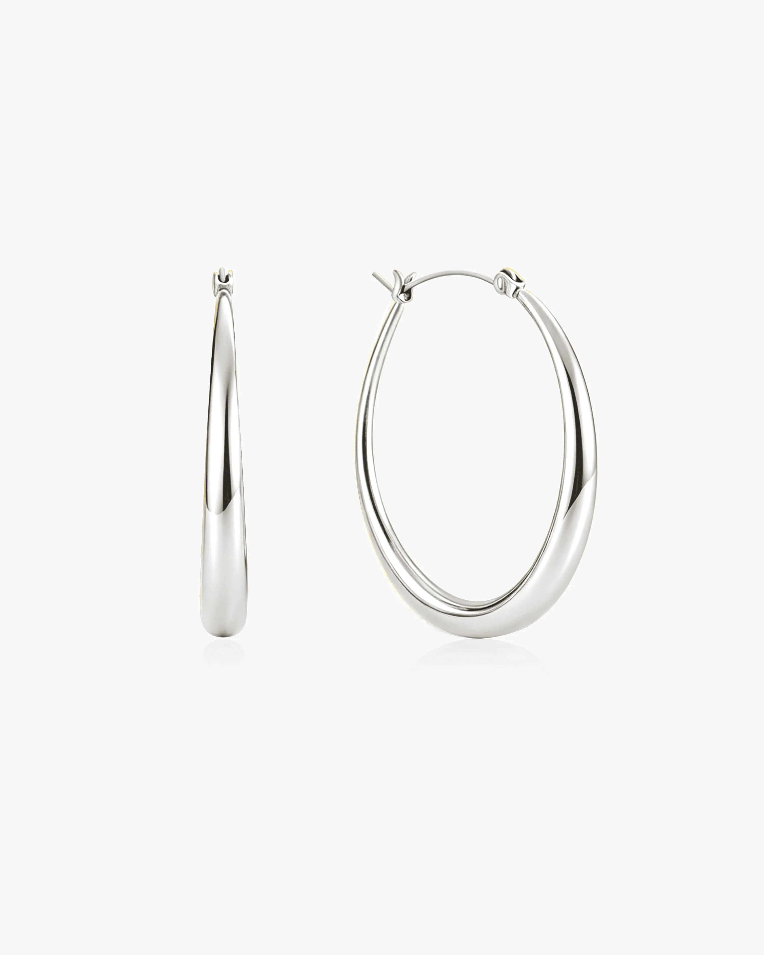 Sloane Hoop Earrings in Silver sold by en route