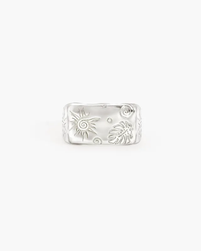 Palma Signet Ring in Silver made by En Route Jewelry