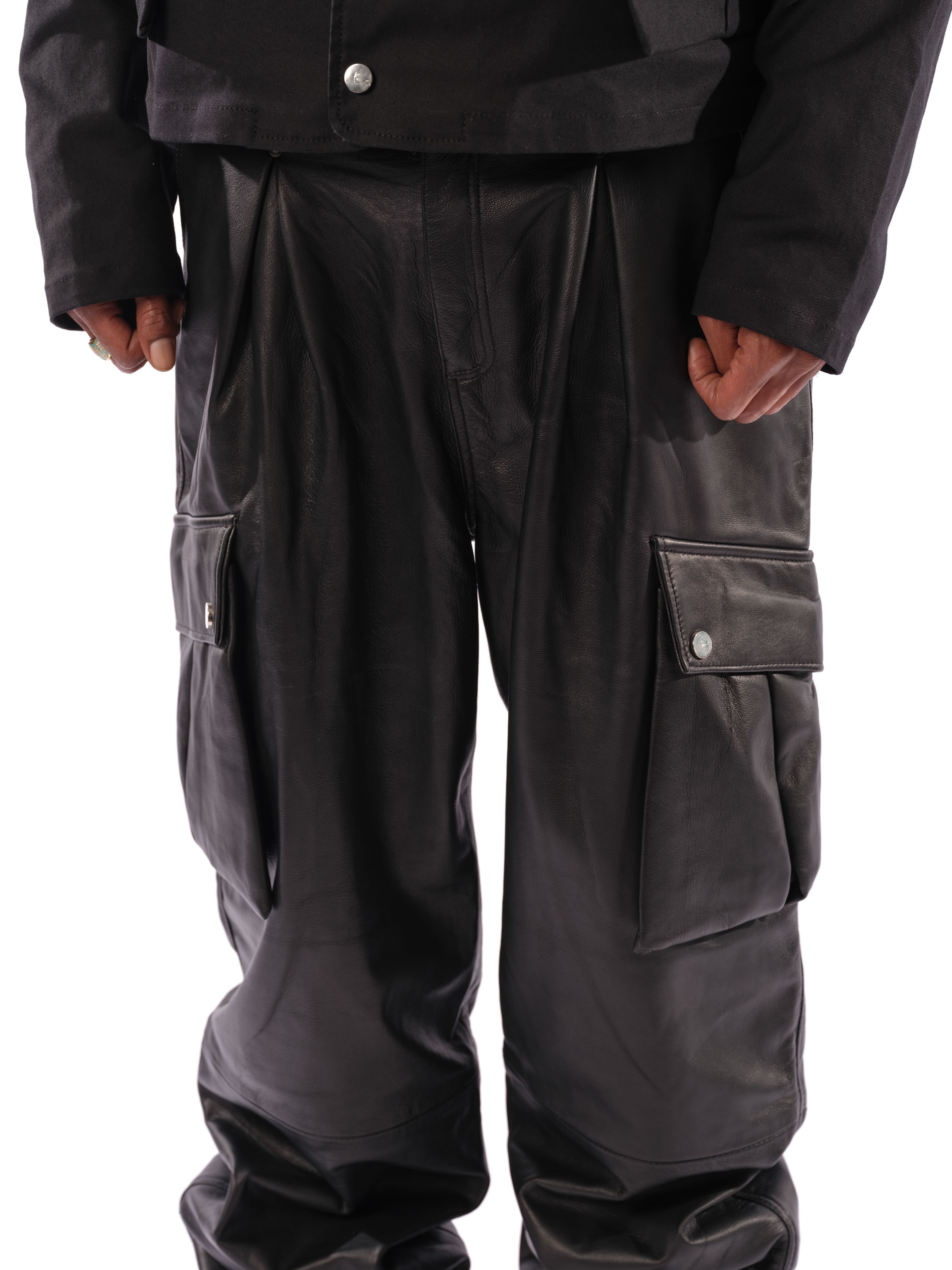 Santa Fe Cargo (Leather) sold by Karl Kani product image thumbnail 3