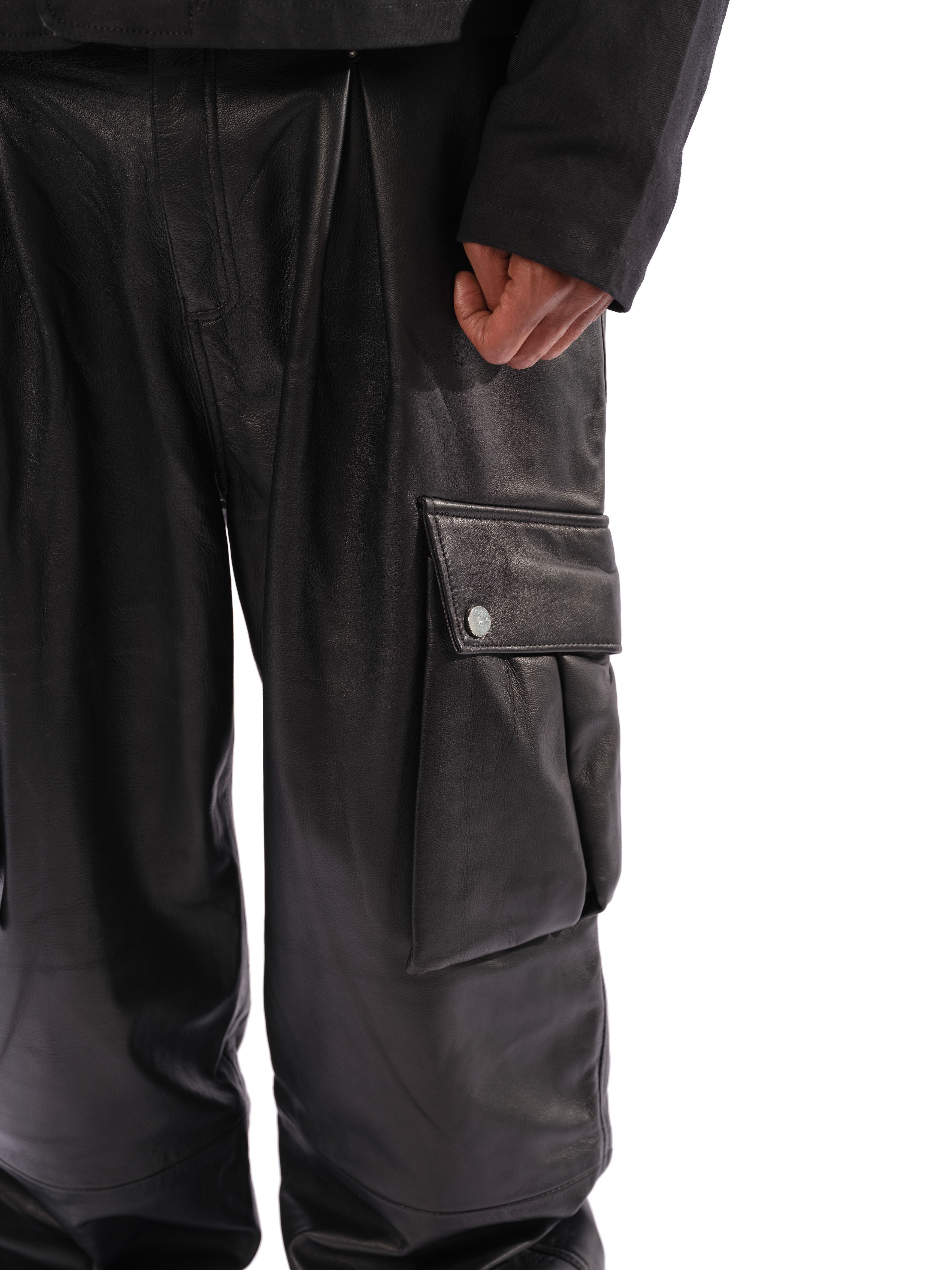 Santa Fe Cargo (Leather) sold by Karl Kani product image thumbnail 4