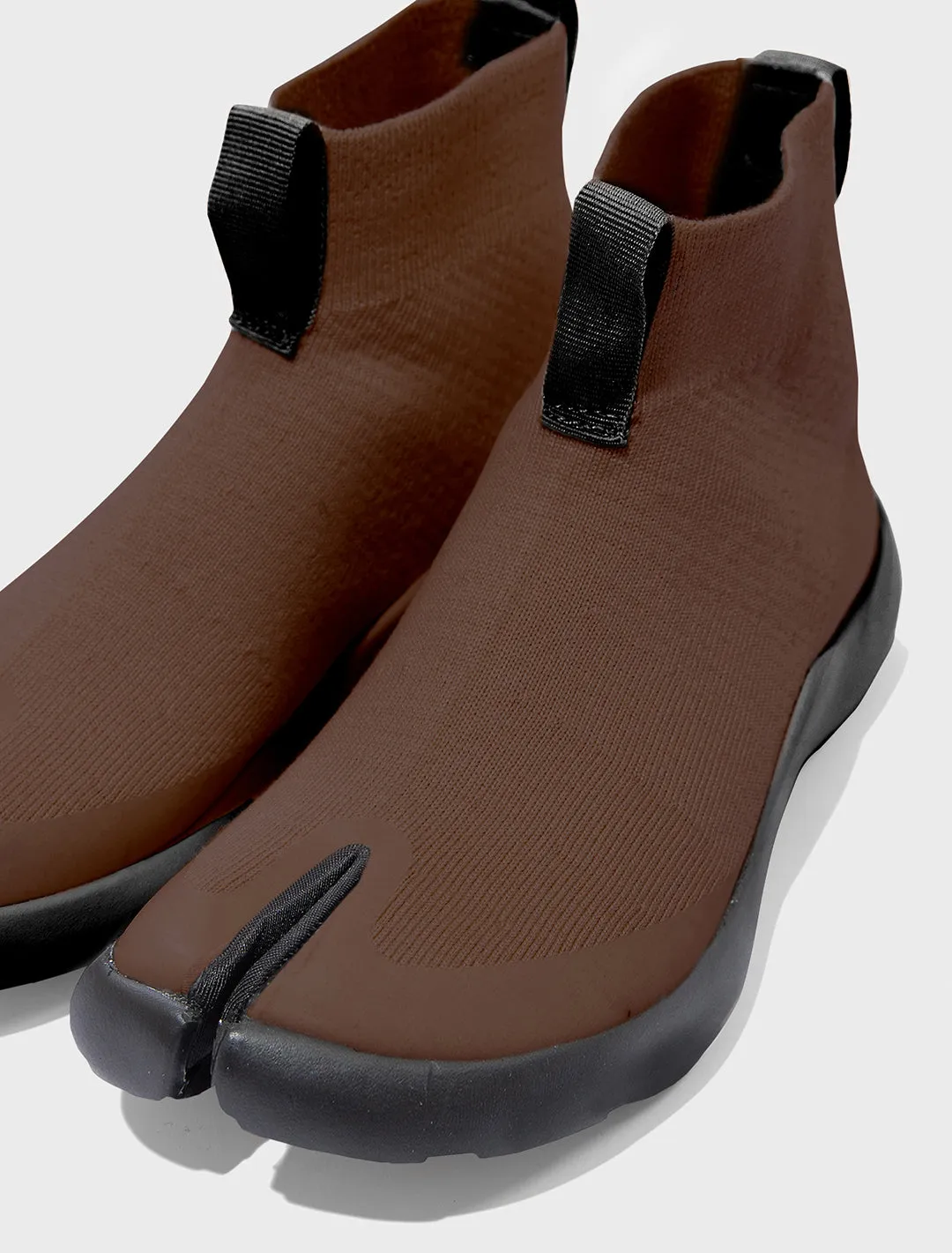 Tabi Hightop Men - Chestnut/Black sold by Tabi product image thumbnail 4