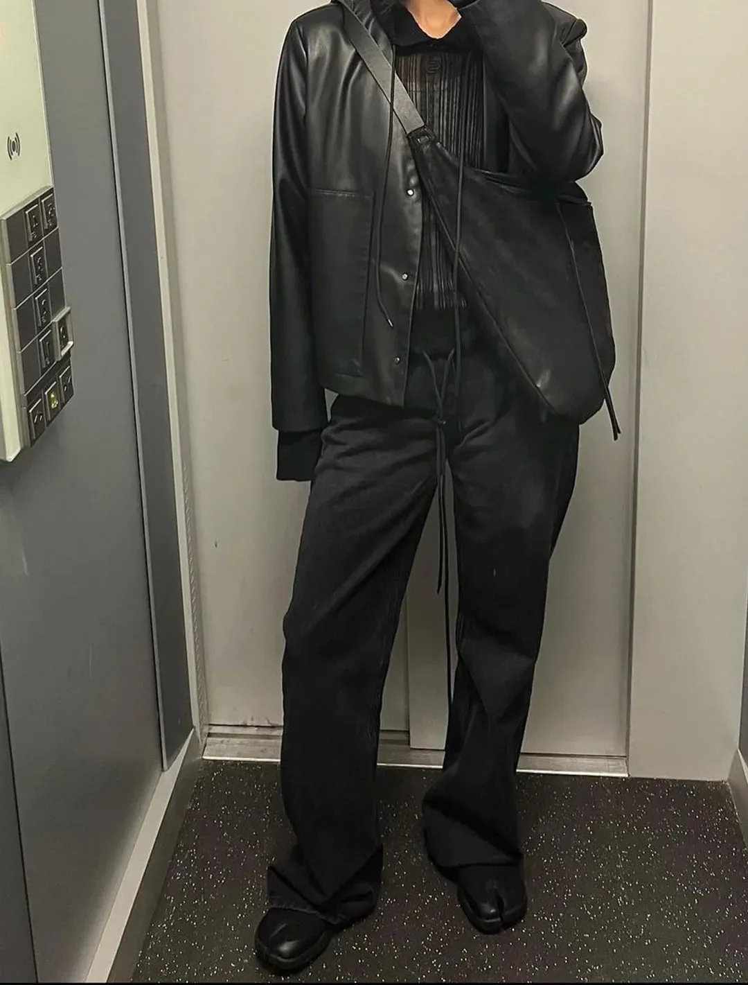 Tabi Shoe Women - Black sold by Tabi product image thumbnail 4