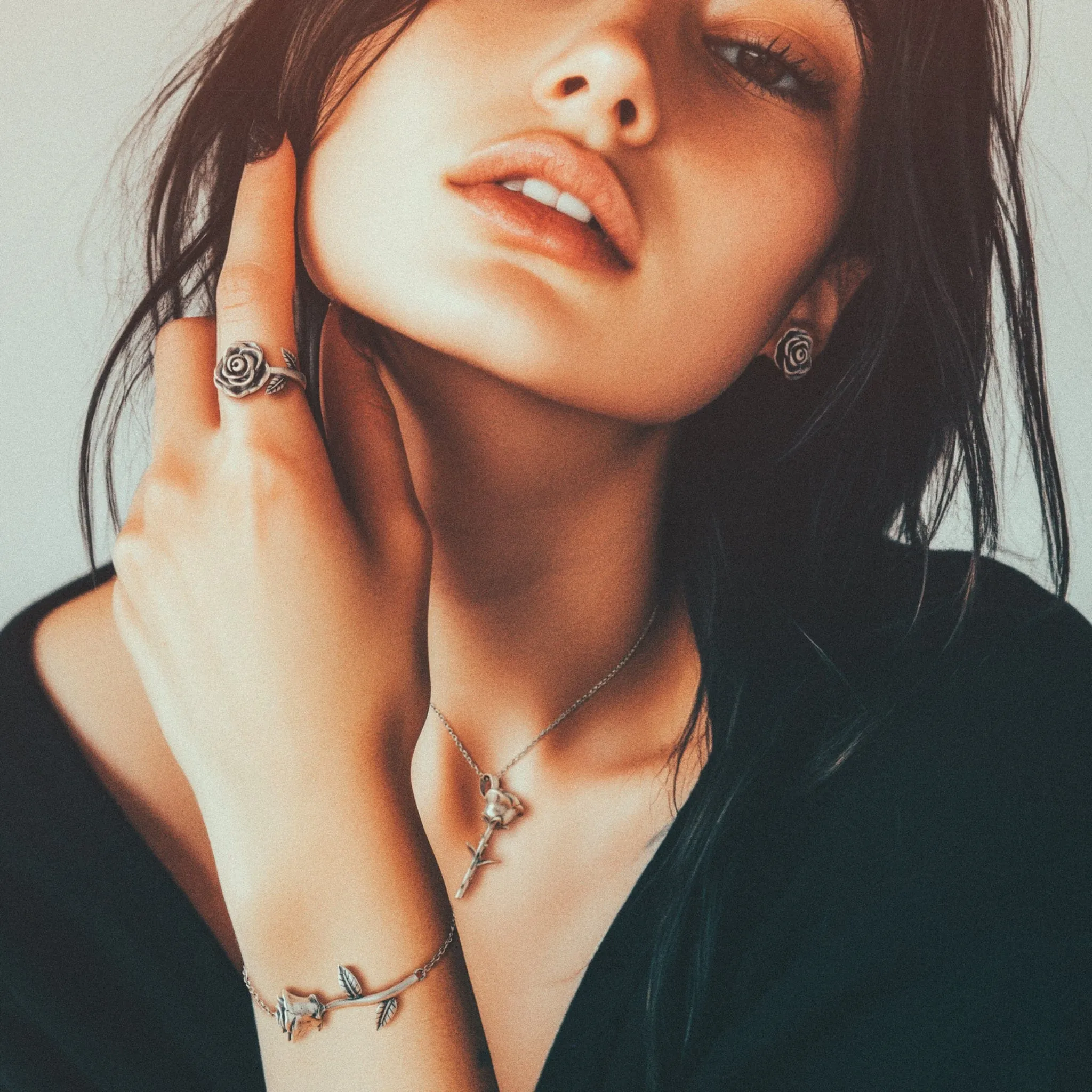 Antique Rose Bracelet sold by King Ice product image thumbnail 4