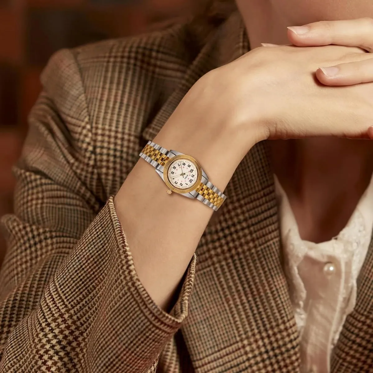 BUREI Women's Wrist Watch Easy Read Dial, 24 Hour with Second Hand,Nurse Watch for Women with Stainless Steel Band. sold by Burei product image thumbnail 5