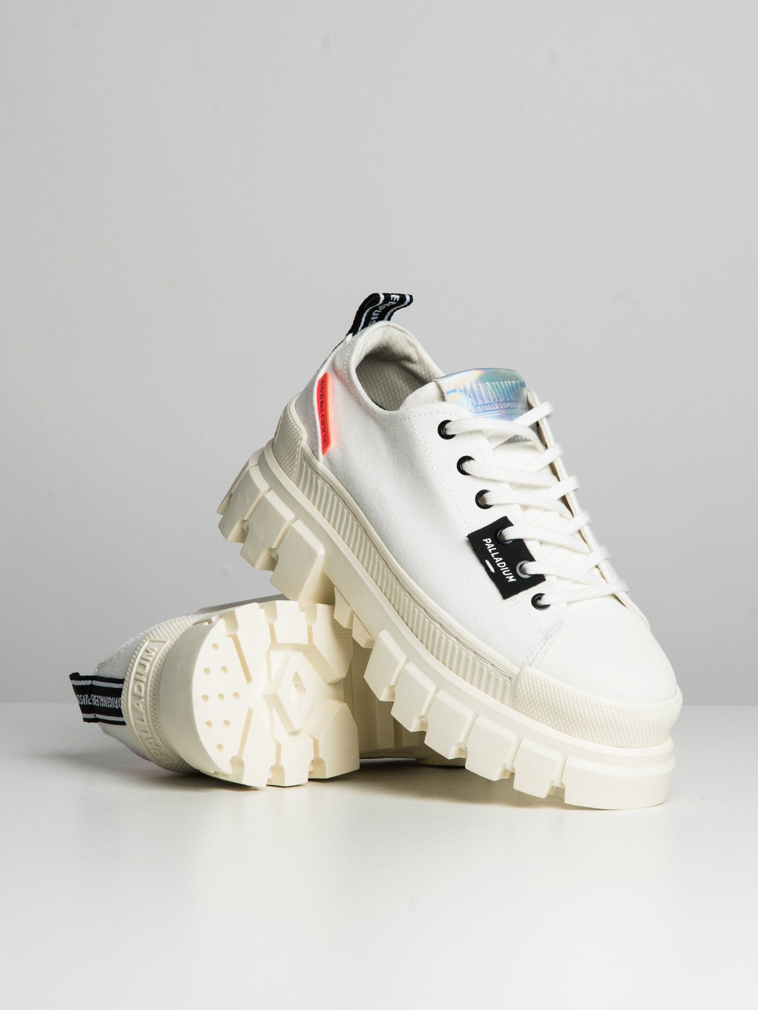 WOMENS PALLADIUM REVOLT LO TX sold by Blackwell product image thumbnail 2