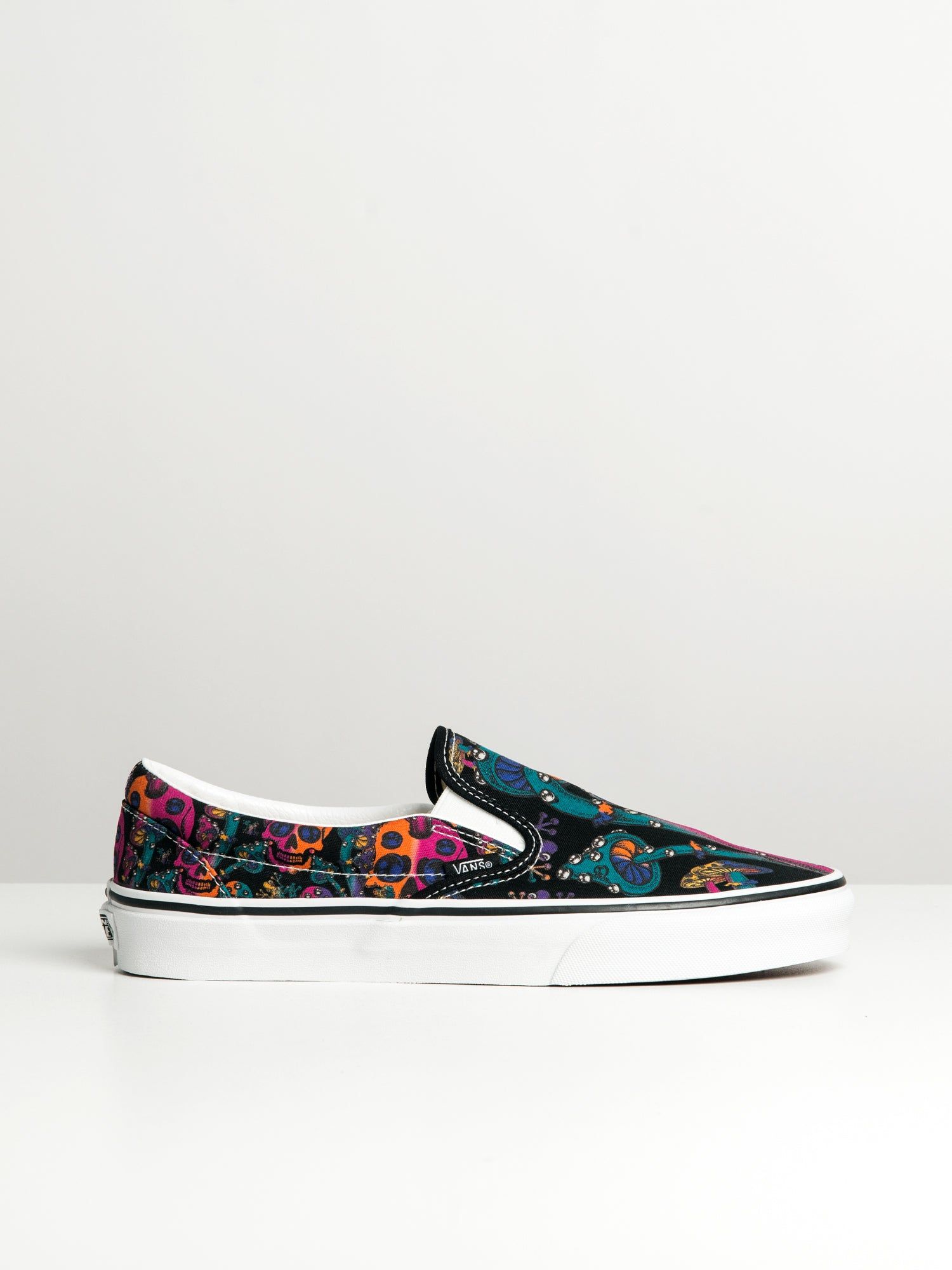 MENS VANS CLASSIC SLIP ON sold by Blackwell