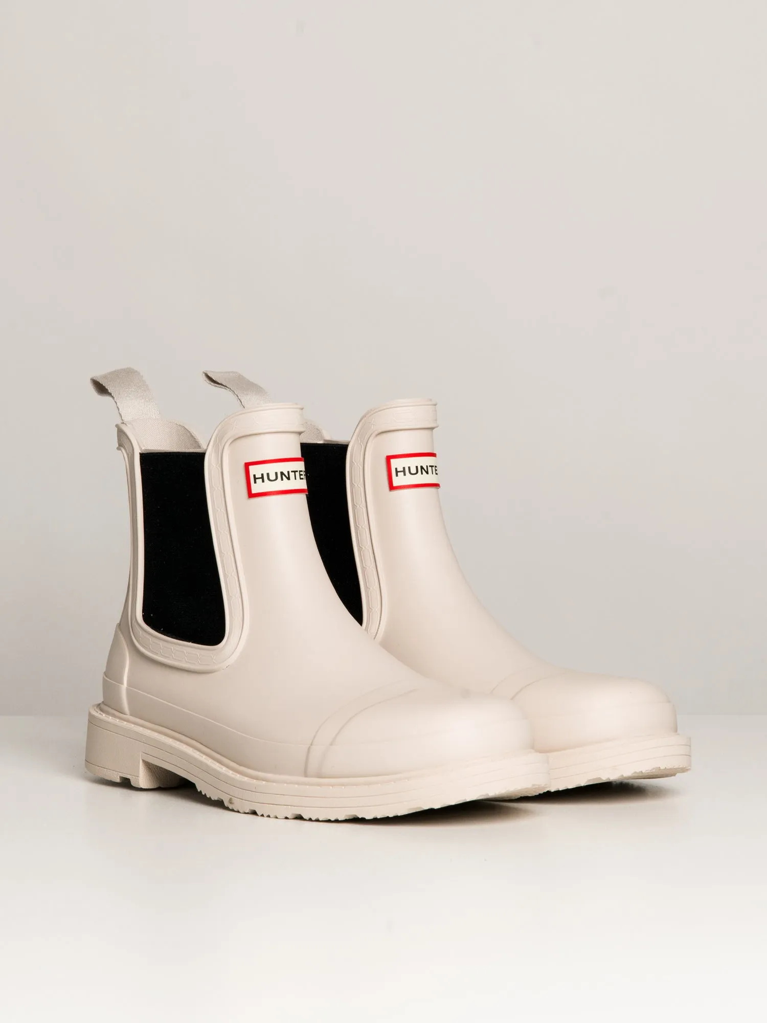 WOMENS HUNTER COMMANDO CHELSEA BOOT - CLEARANCE sold by Blackwell product image thumbnail 2