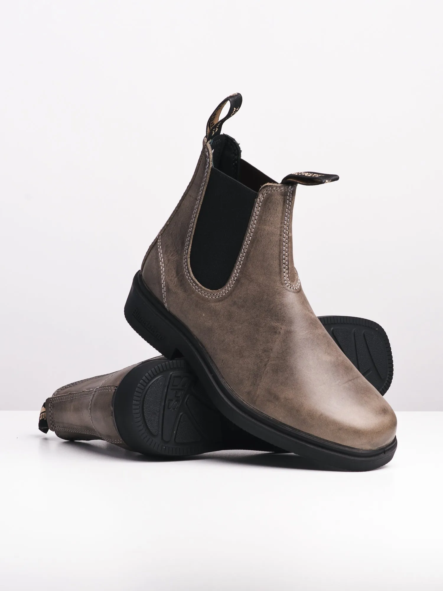 WOMENS BLUNDSTONE CHISEL TOE sold by Blackwell product image thumbnail 2