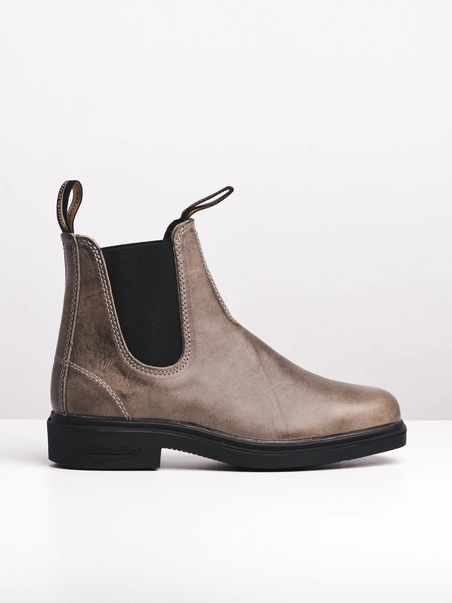 WOMENS BLUNDSTONE CHISEL TOE sold by Blackwell
