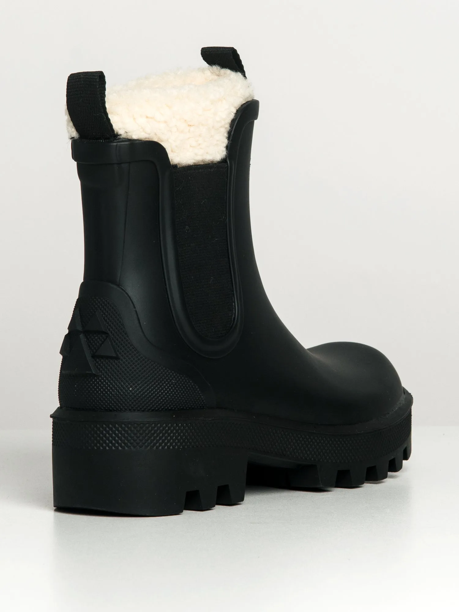 WOMENS COUGAR SHOES IGNITE - CLEARANCE sold by Blackwell product image thumbnail 3