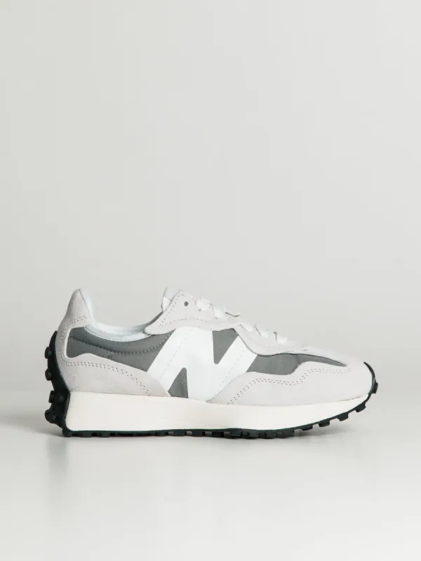 WOMENS NEW BALANCE WARPED sold by Blackwell