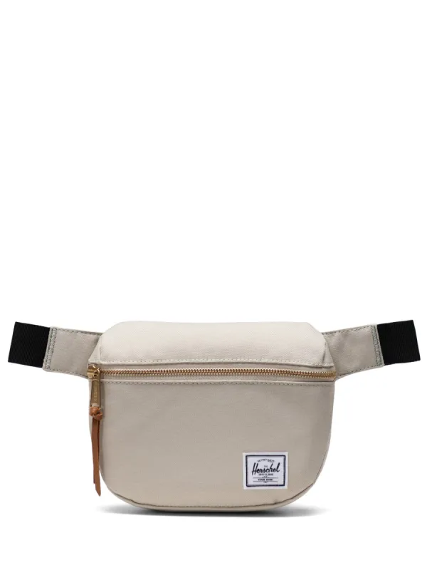 HERSCHEL SUPPLY CO. FIFTEEN sold by Blackwell