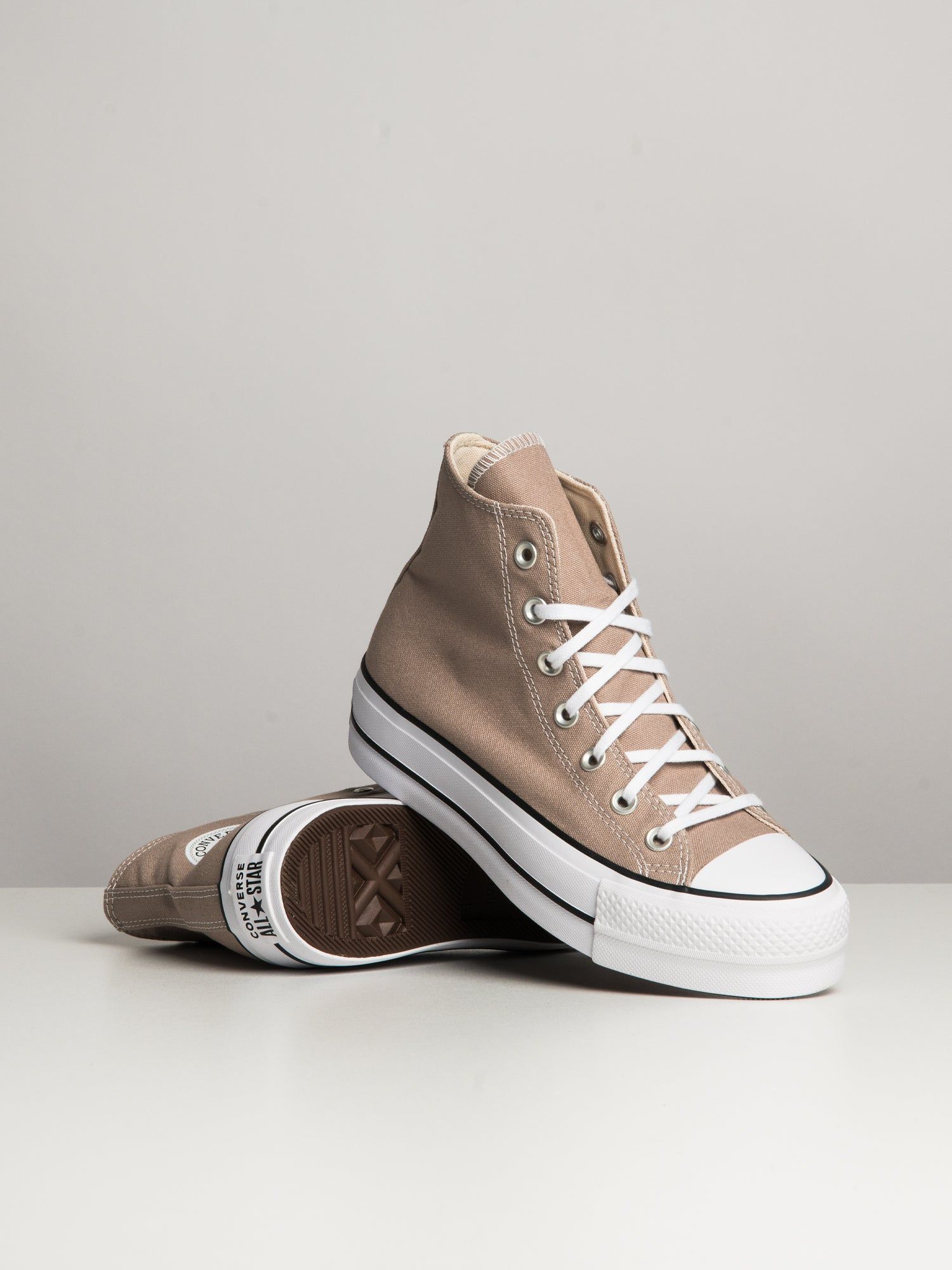 WOMENS CONVERSE CHUCK TAYLOR ALL-STAR LIFT PLATFORM sold by Blackwell product image thumbnail 2