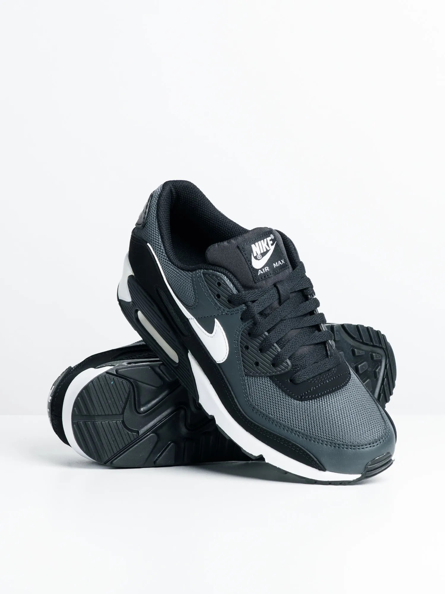 MENS NIKE AIR MAX 90 SNEAKER sold by Blackwell product image thumbnail 2