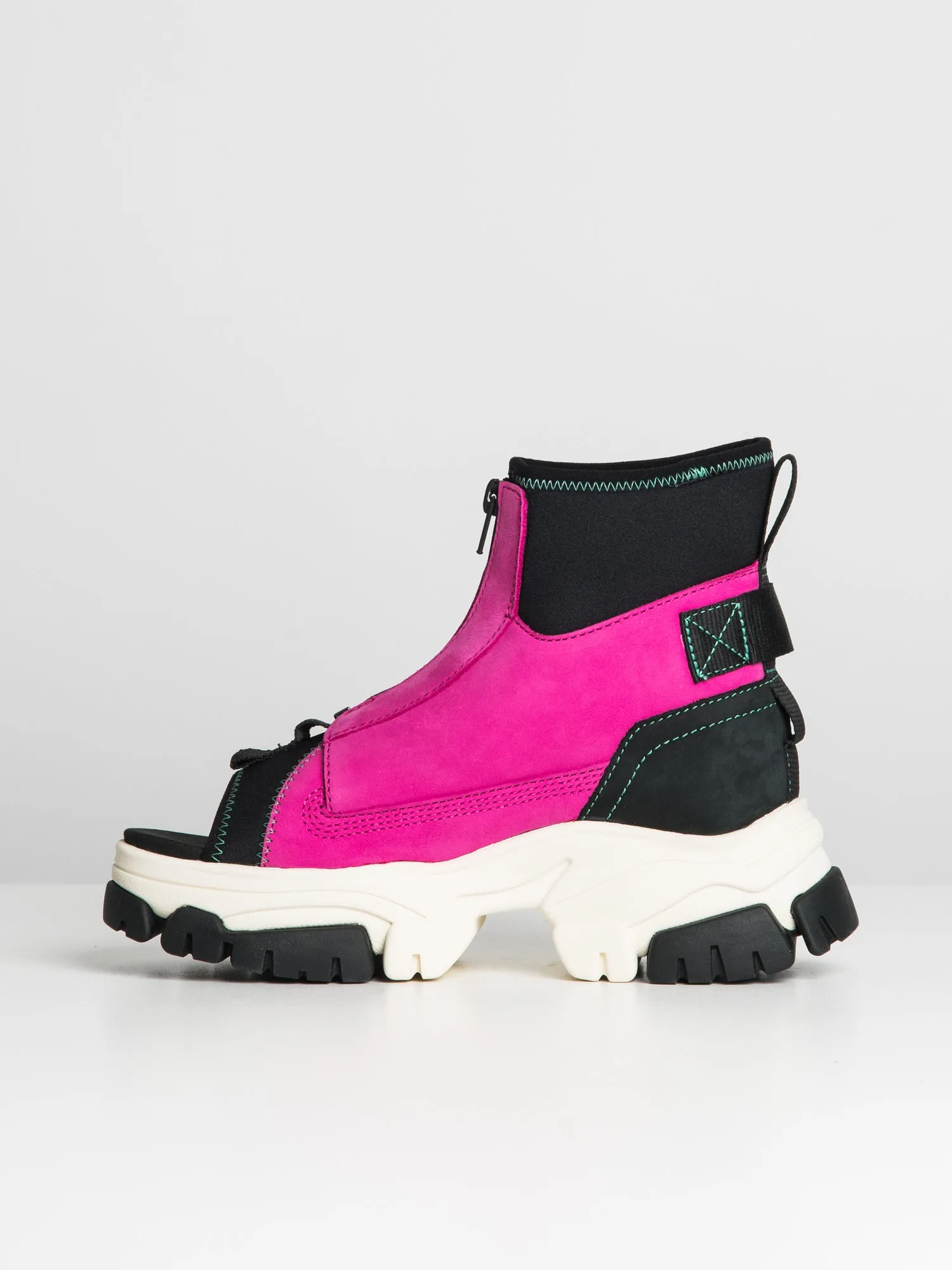 WOMENS TIMBERLAND ADLEY WAY SANDAL - CLEARANCE sold by Blackwell product image thumbnail 4