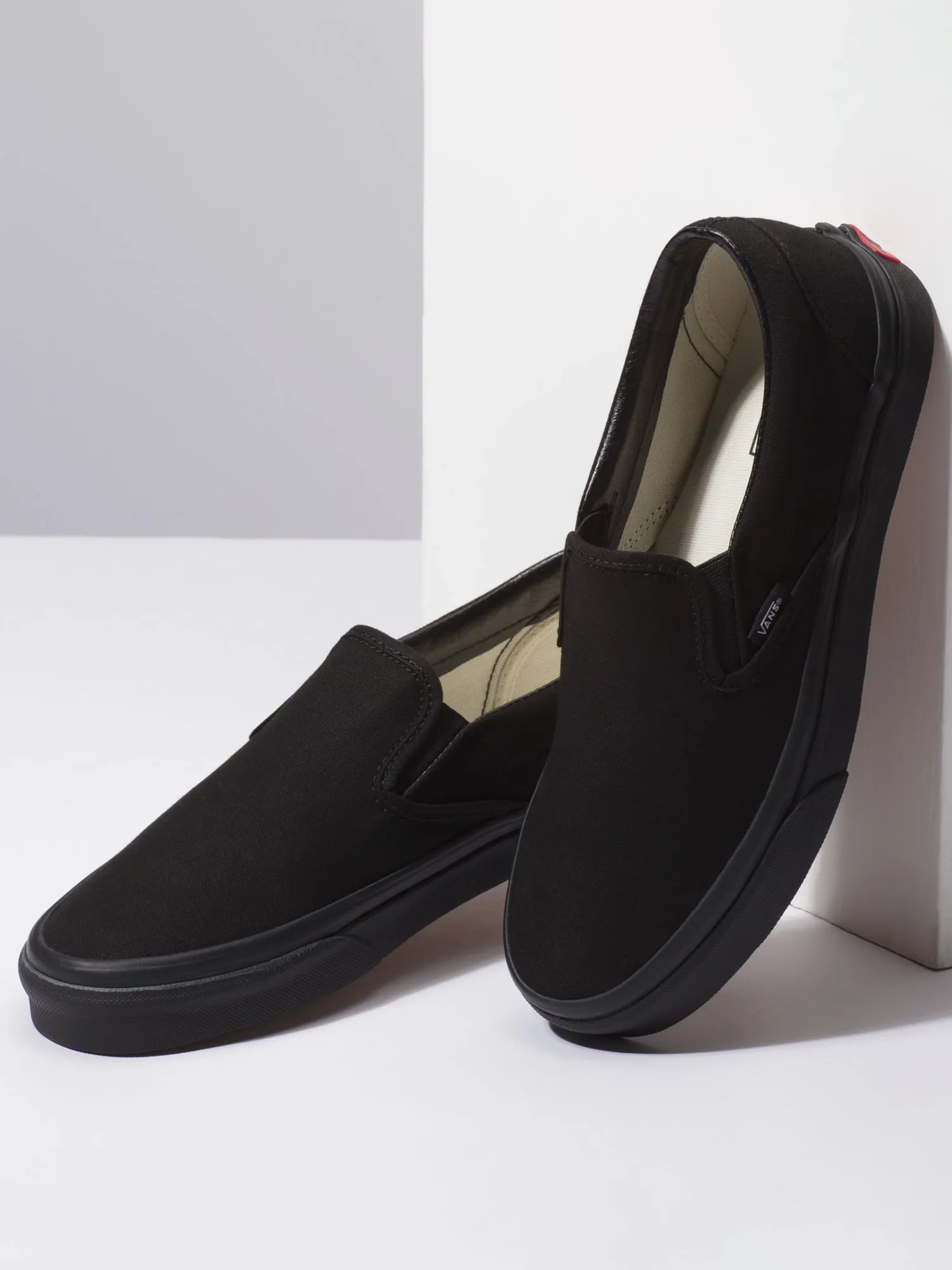 WOMENS VANS CLASSIC SLIP-ON CANVAS SHOES sold by Blackwell product image thumbnail 4