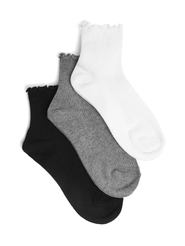 RUFFLE 3 PACK sold by Blackwell