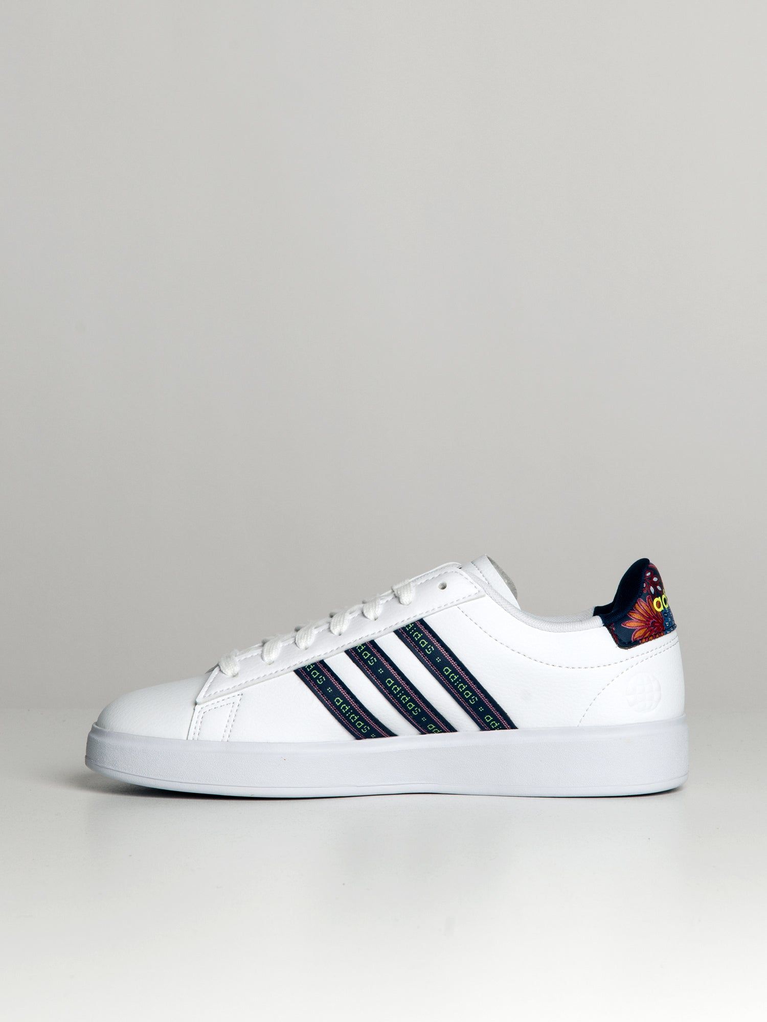 WOMENS ADIDAS GRAND COURT 2.0 sold by Blackwell product image thumbnail 4