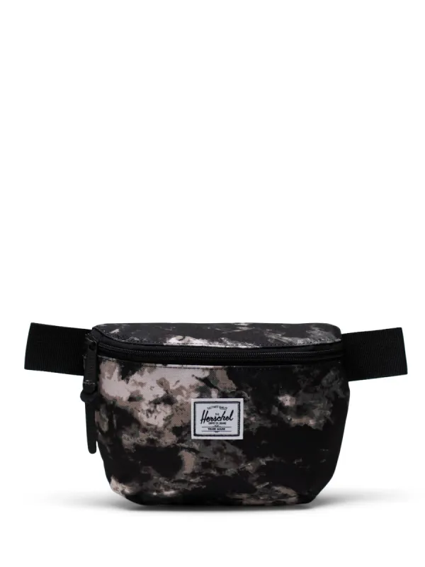 HERSCHEL SUPPLY CO. FOURTEEN CLASSIC - CLEARANCE sold by Blackwell