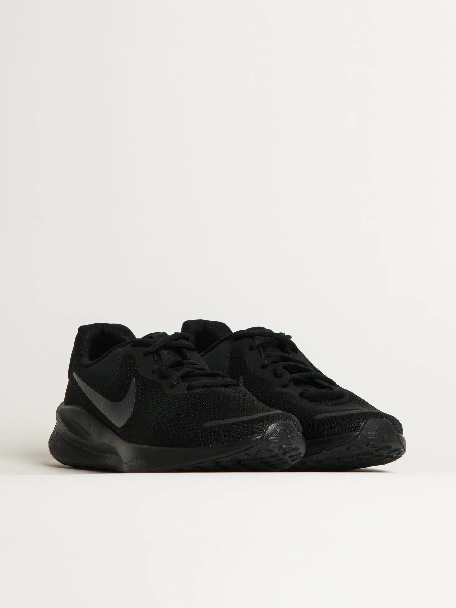 MENS NIKE REVOLUTION 7 RUNNING SHOE - BLACK sold by Blackwell product image thumbnail 2