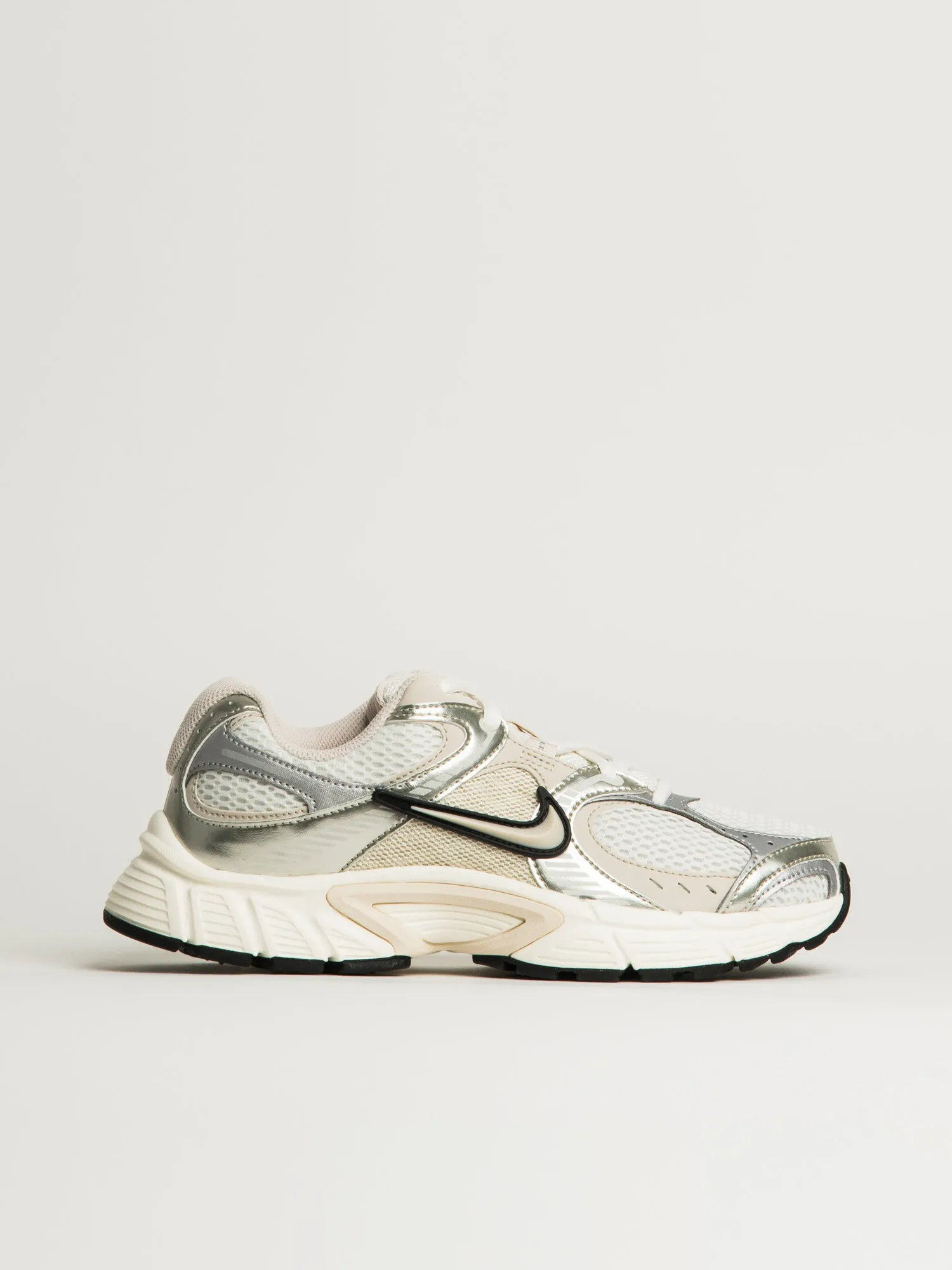 WOMENS NIKE V5 RNR SNEAKER - SUMMIT WHITE sold by Blackwell