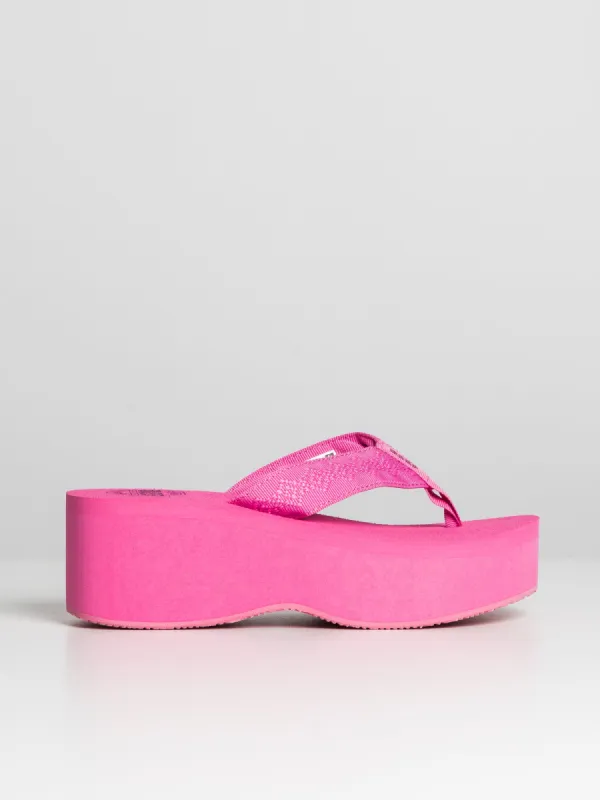 WOMENS REEF SANDY HI - CLEARANCE sold by Blackwell