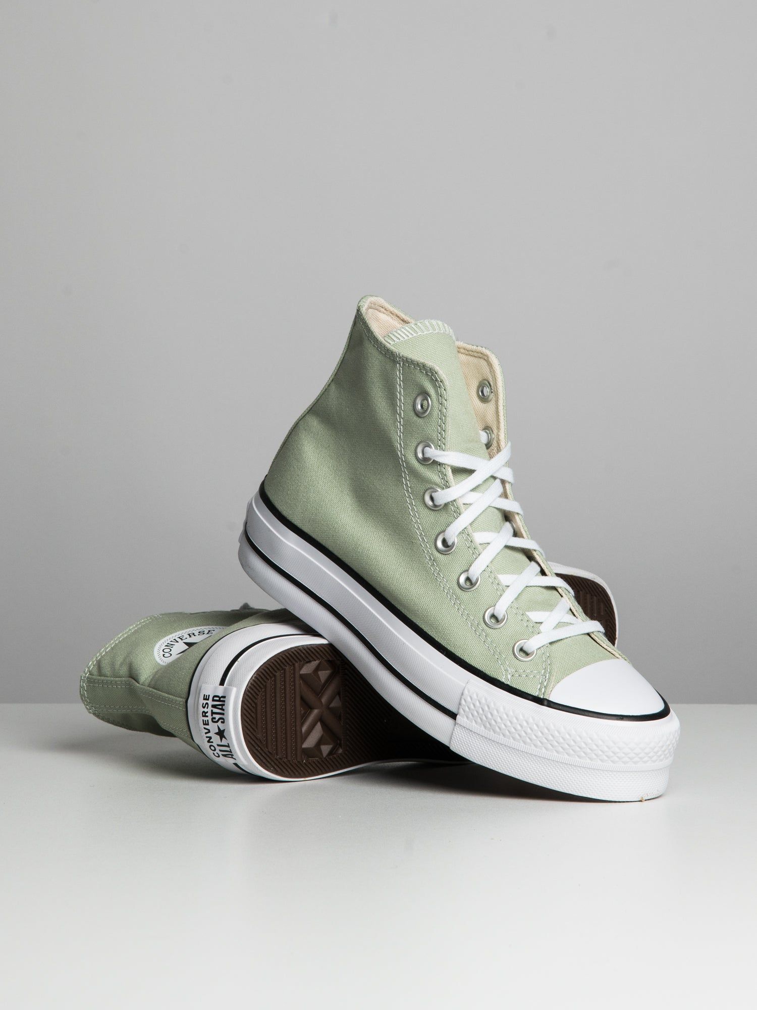 WOMENS CONVERSE CHUCK TAYLOR ALL-STARS LIFT PLATFORM HI sold by Blackwell product image thumbnail 2