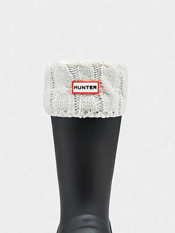 HUNTER 6 STITCH CABLE SHORT - NAT - CLEARANCE sold by Blackwell