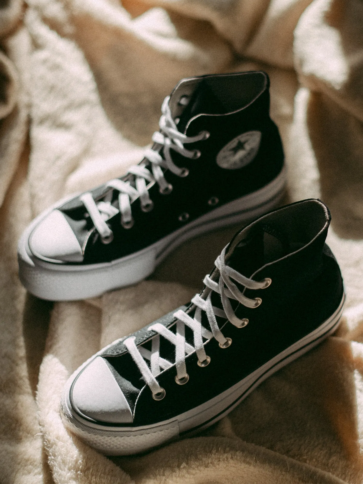 WOMENS CONVERSE CTAS LIFT HI-TOP SNEAKER sold by Blackwell product image thumbnail 4