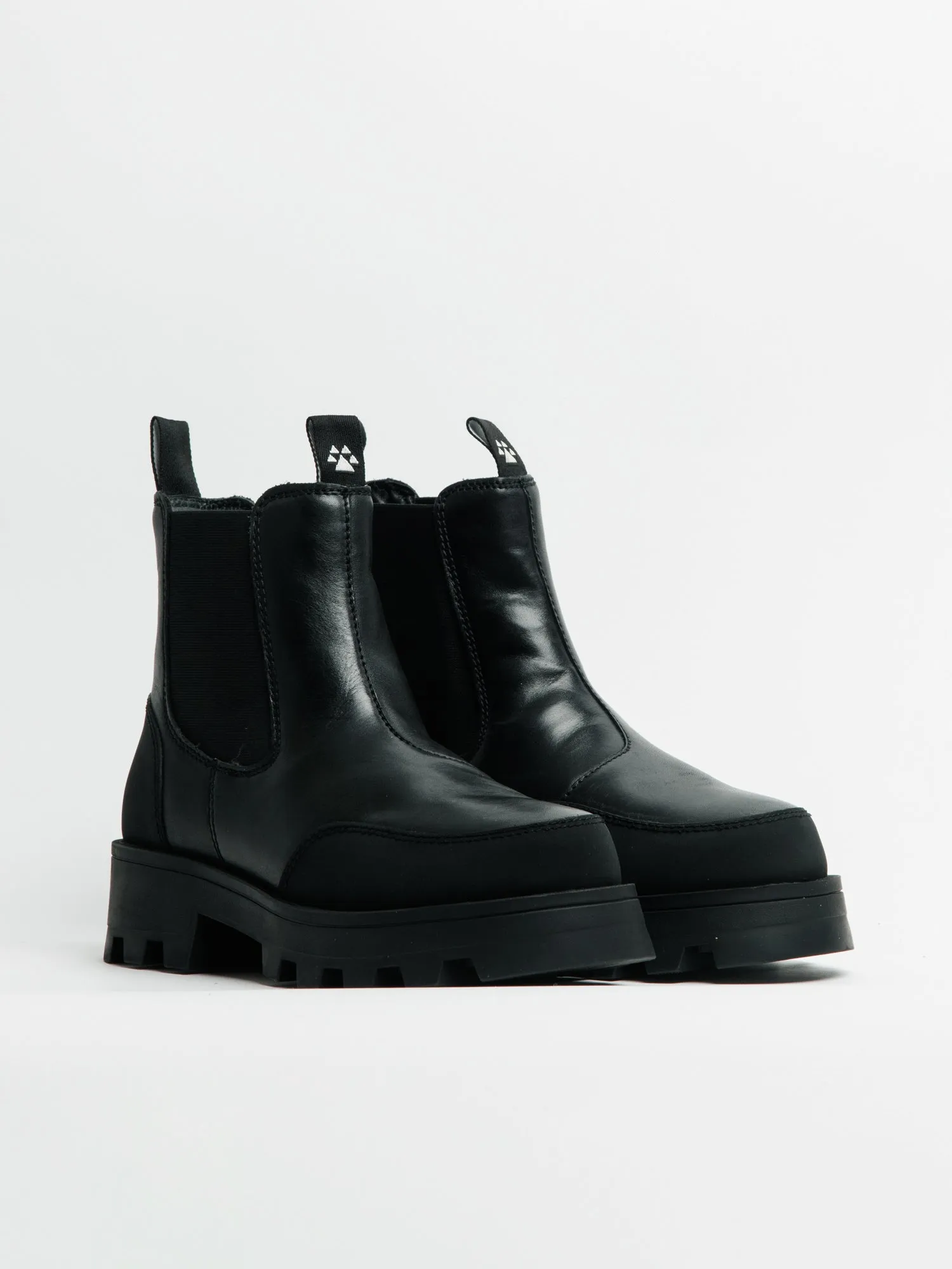 WOMENS COUGAR SHANI sold by Blackwell product image thumbnail 2