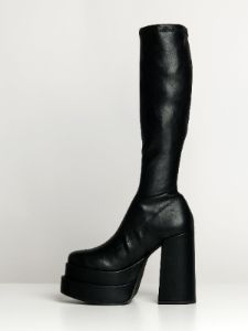 WOMENS STEVE MADDEN CYPRESS BOOT sold by Blackwell