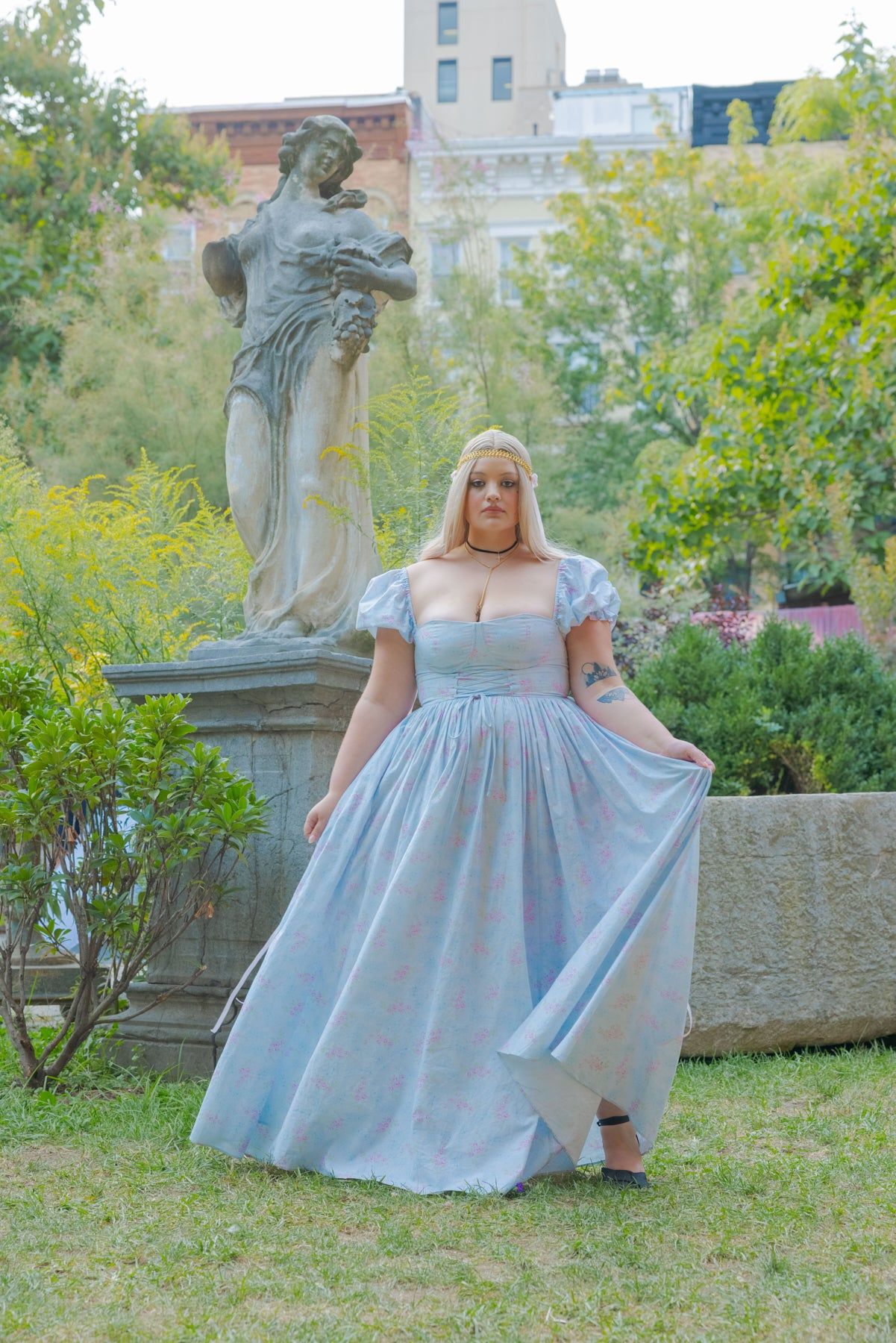 The South of France Renaissance Dress sold by Selkie product image thumbnail 4