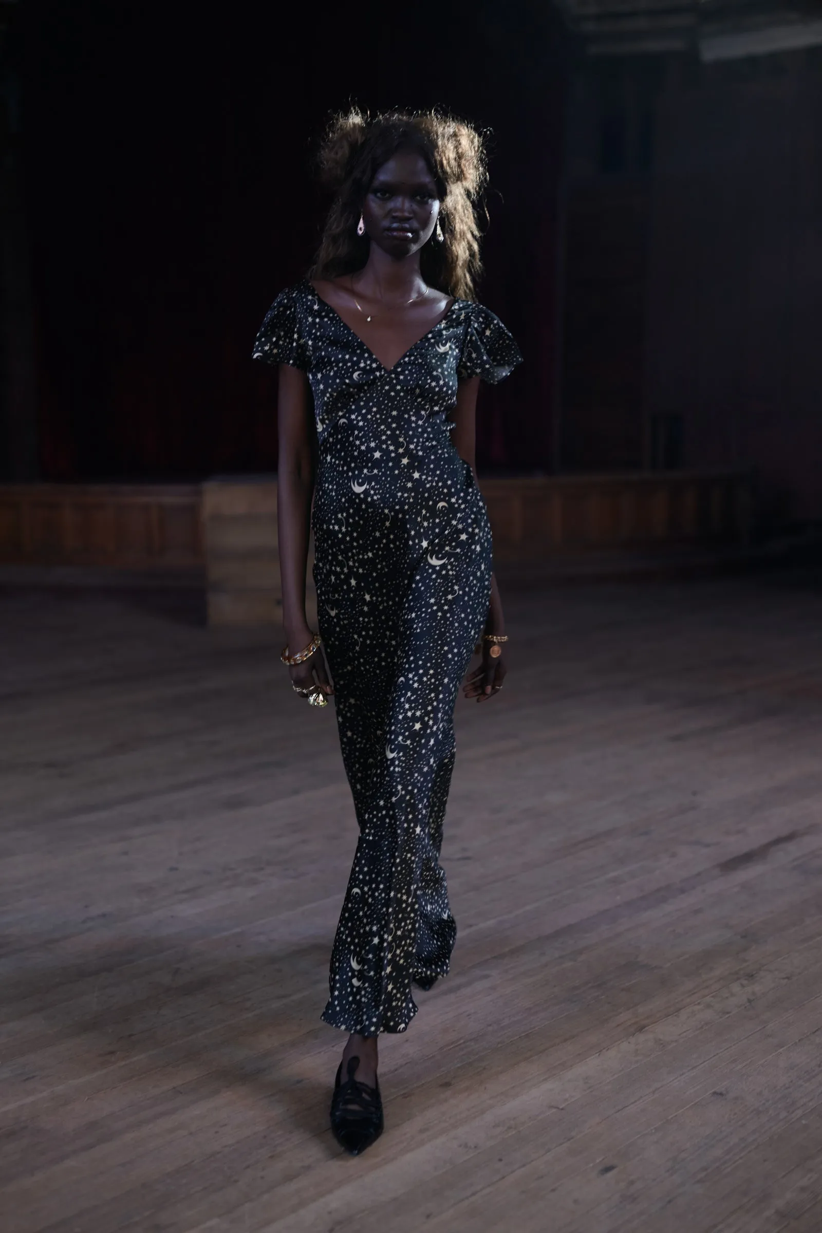 The Galileo Flutter Slip sold by Selkie product image thumbnail 3