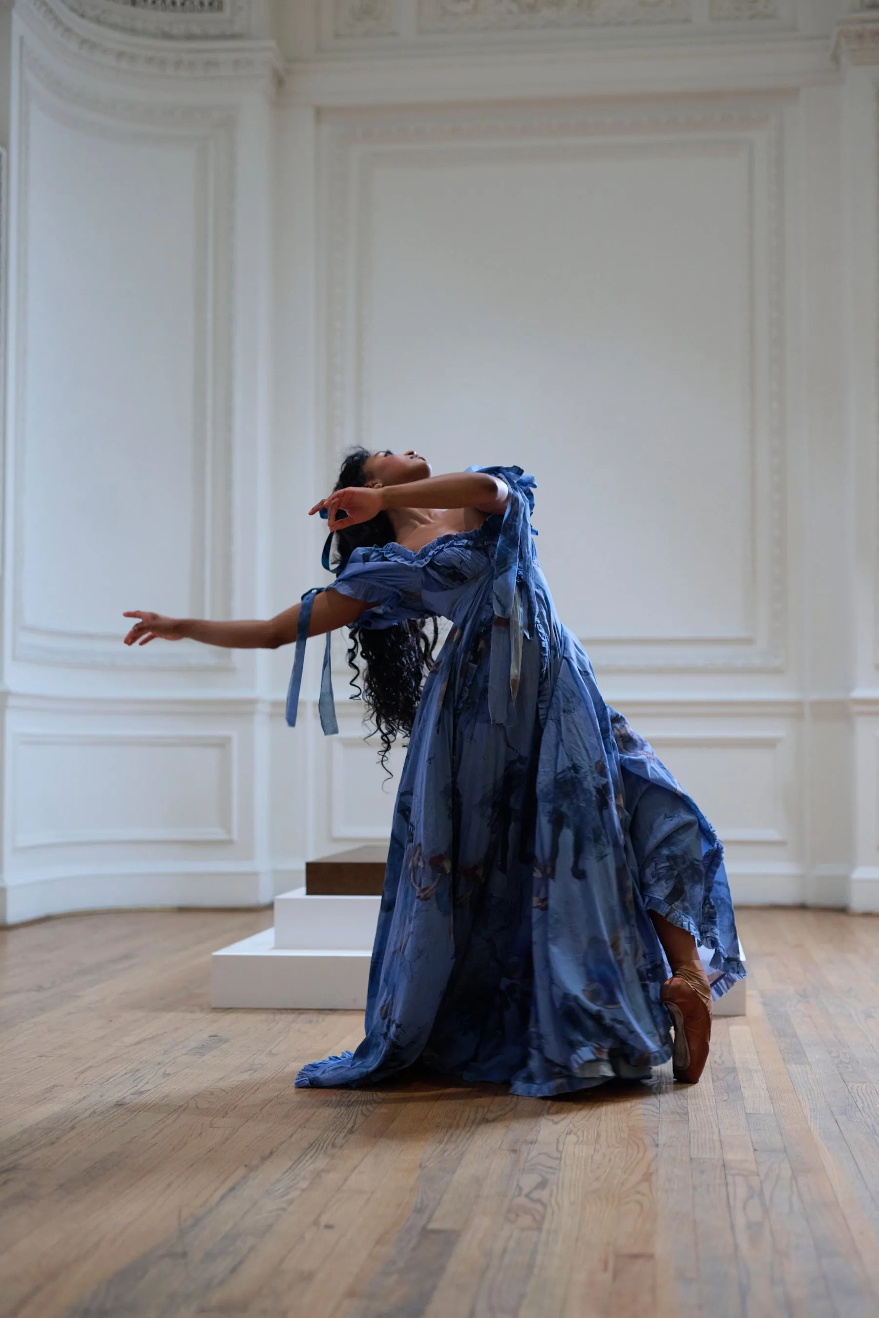 The Blue Dancer Oracle Gown sold by Selkie product image thumbnail 4