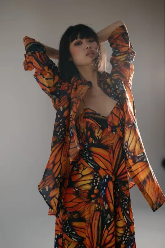 The Monarchy Big Blouse sold by Selkie